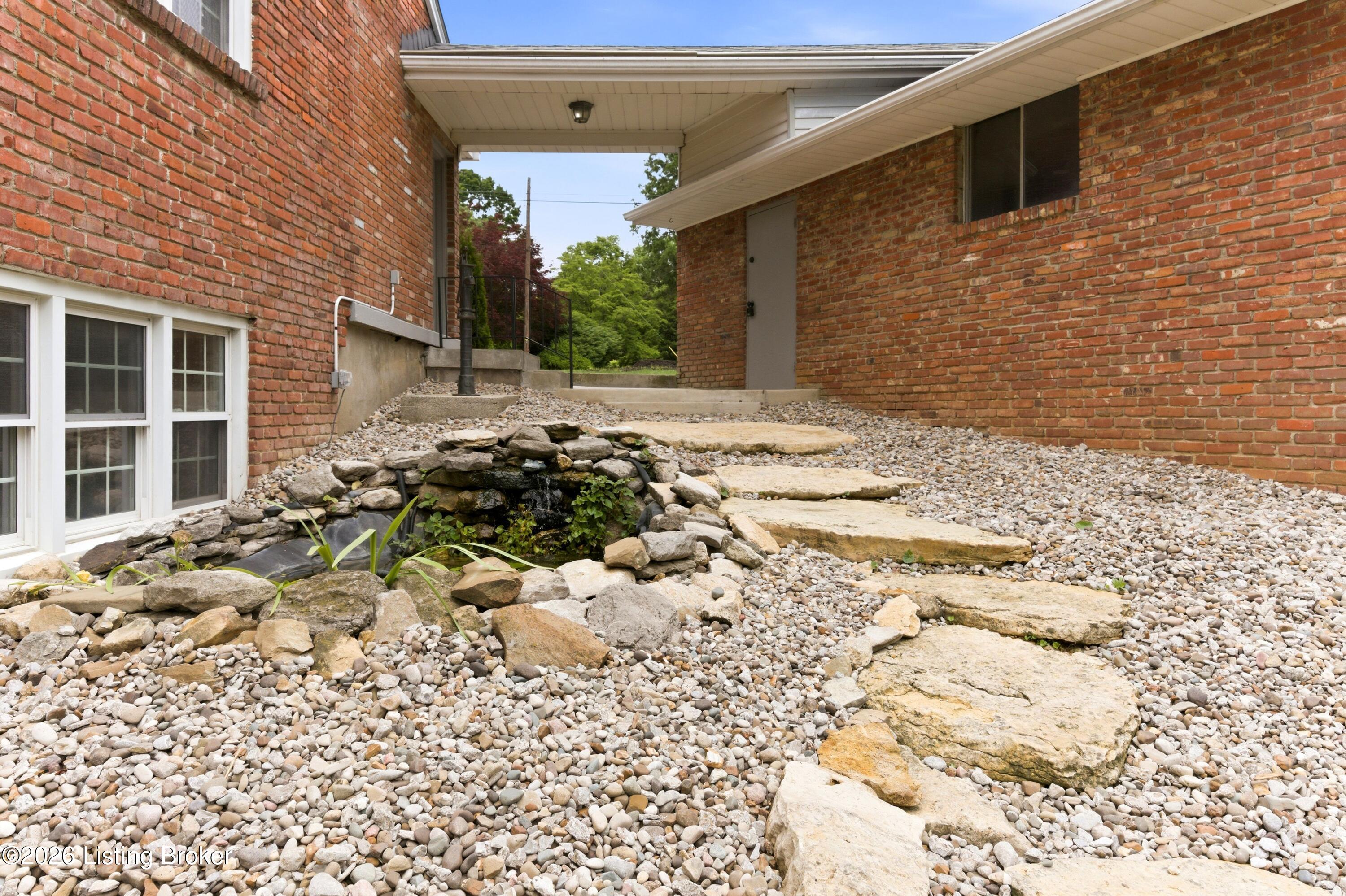 824 N Pope Lick Rd Property Photo 85
