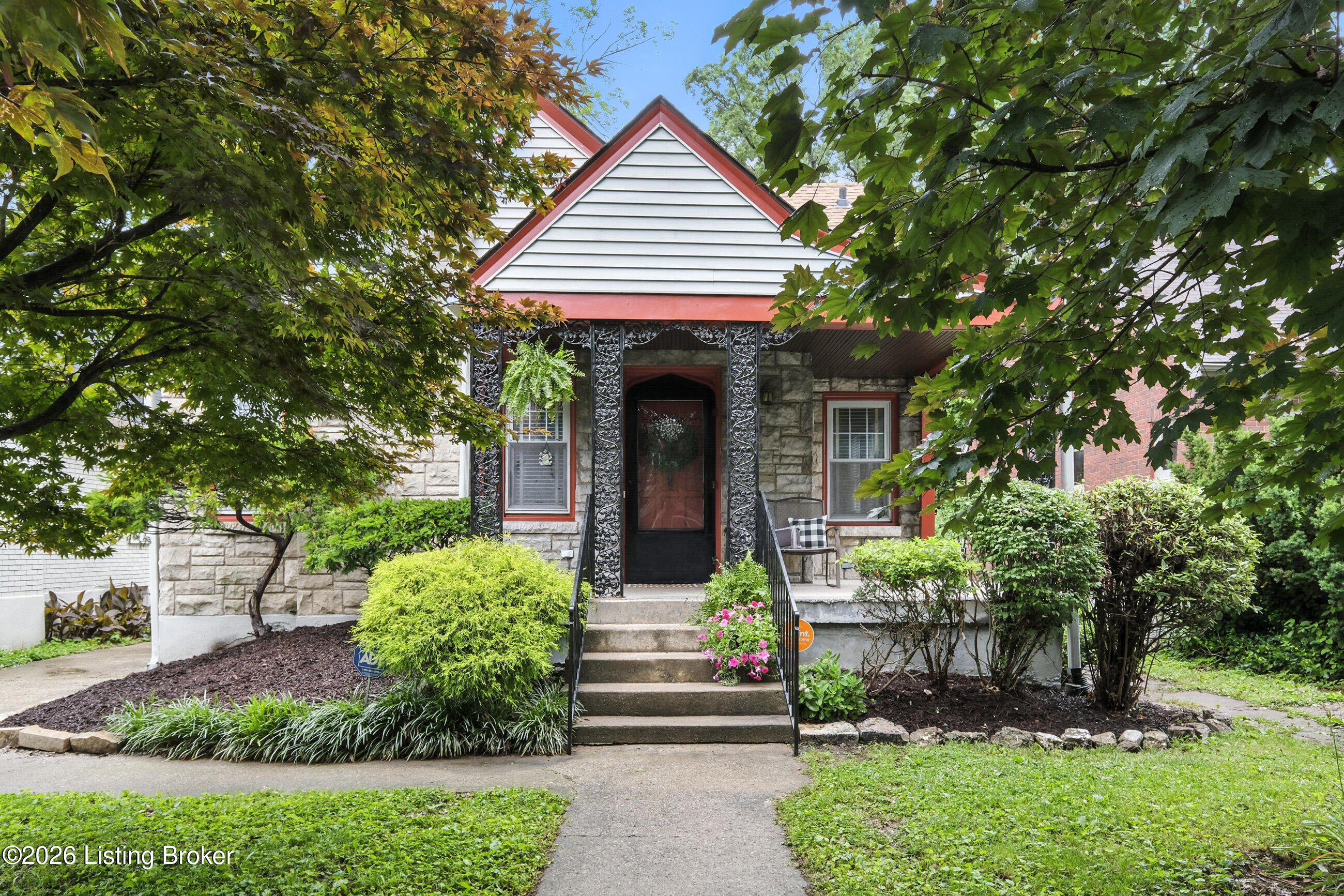 4513 Jewell Ave Property Photo 1