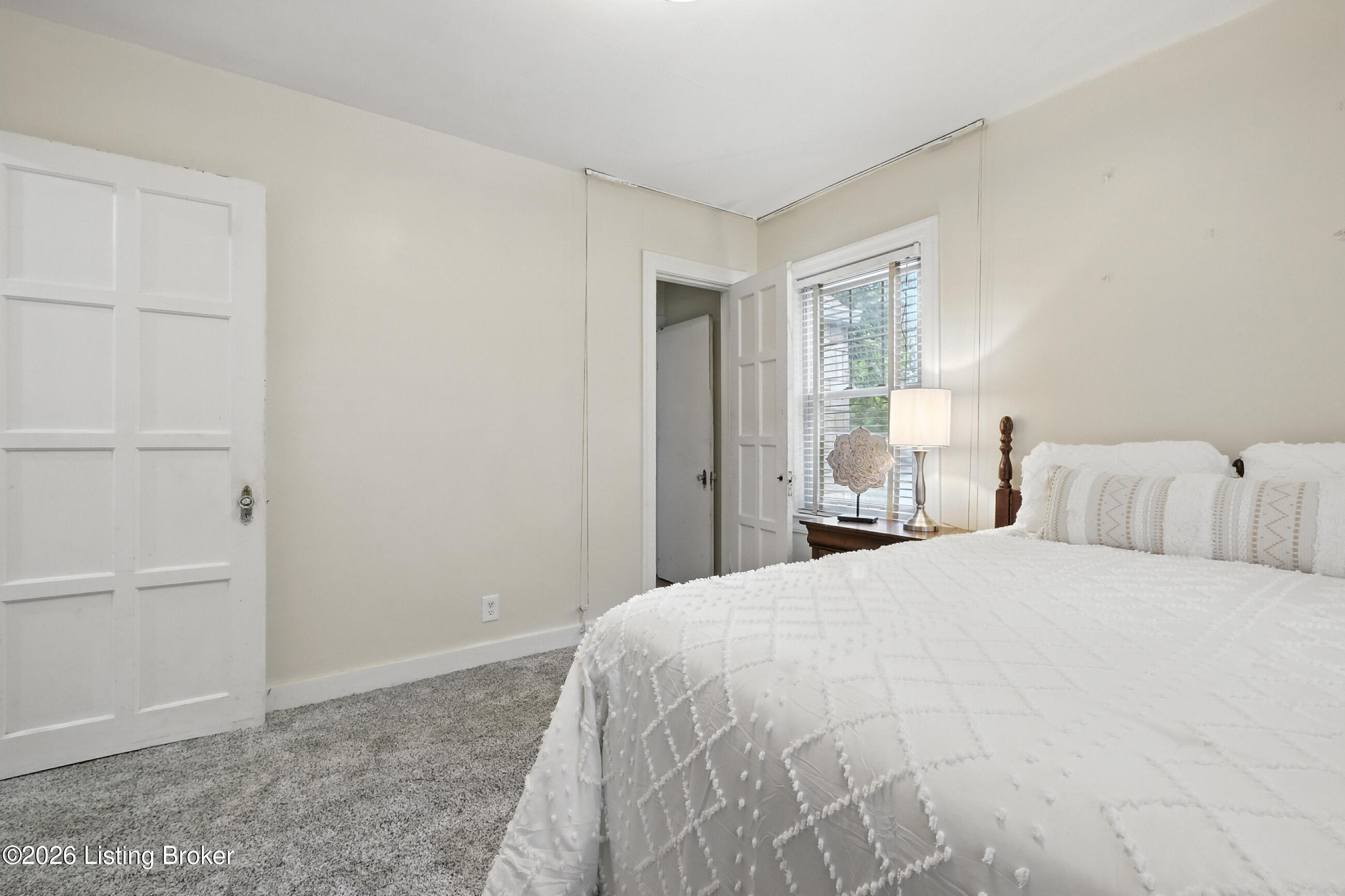 4513 Jewell Ave Property Photo 15
