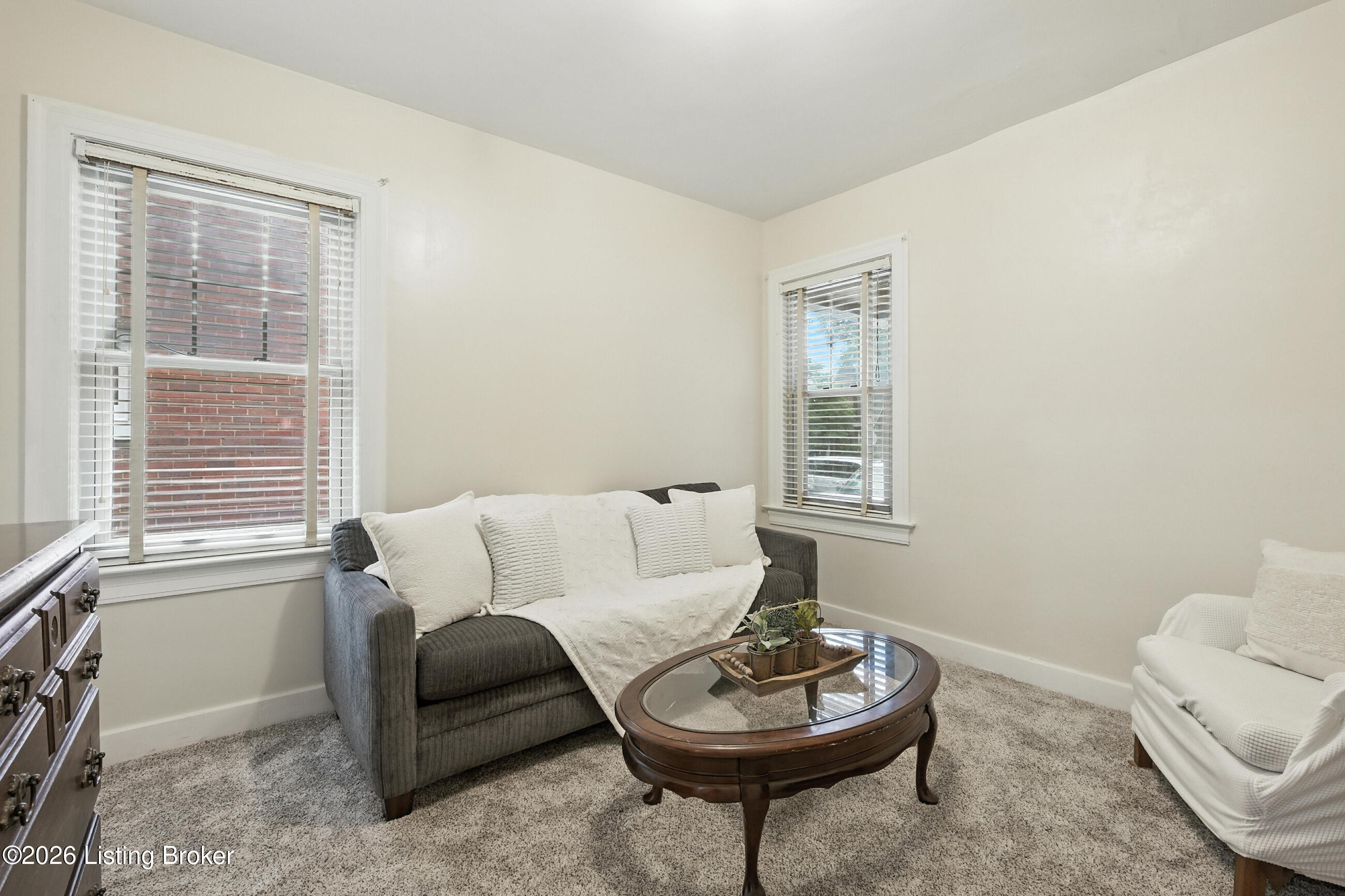 4513 Jewell Ave Property Photo 17