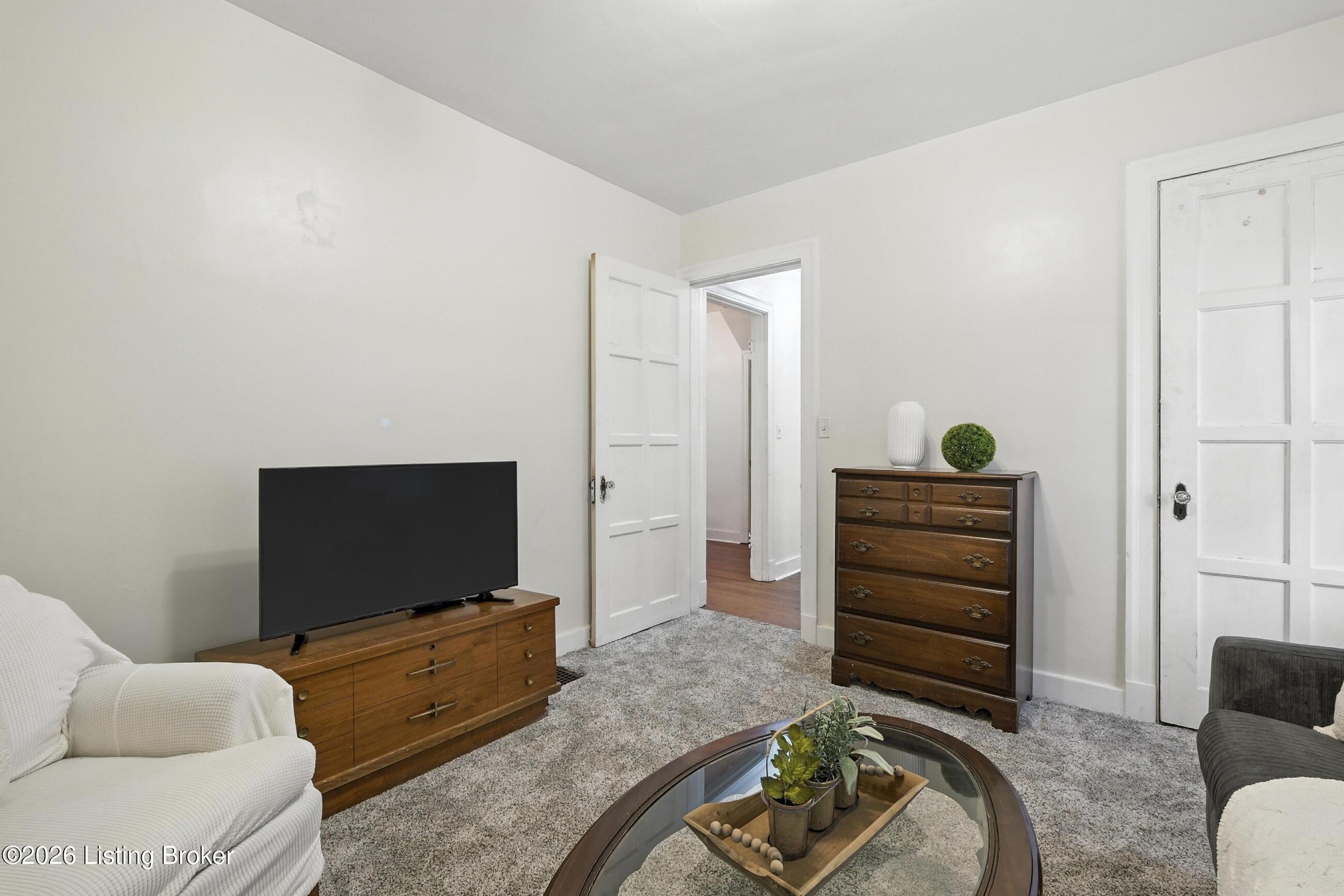 4513 Jewell Ave Property Photo 18