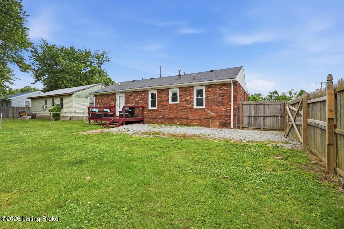 118 Mehr Ave Property Photo 24