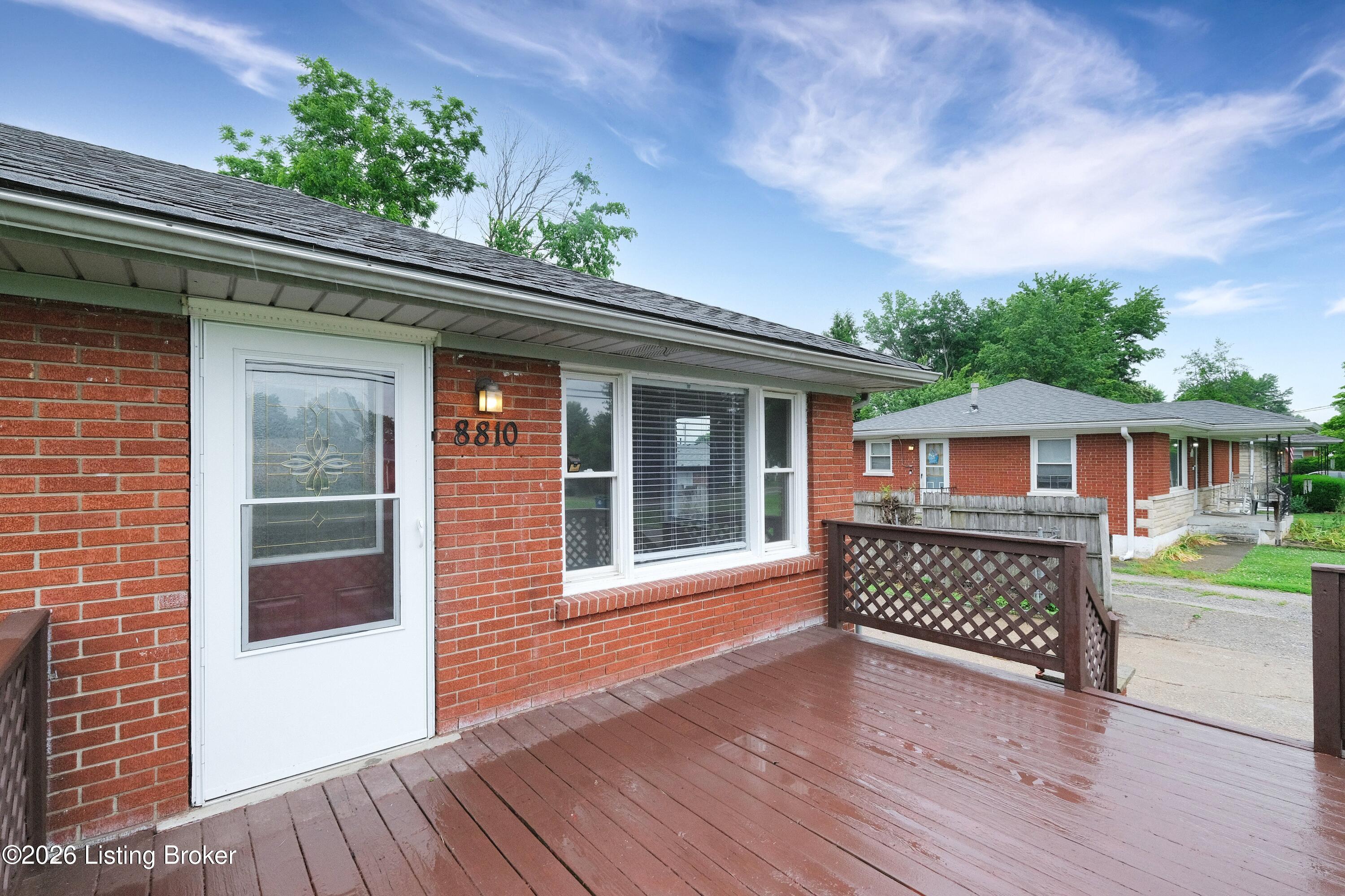 8810 Terry Rd Property Photo 5