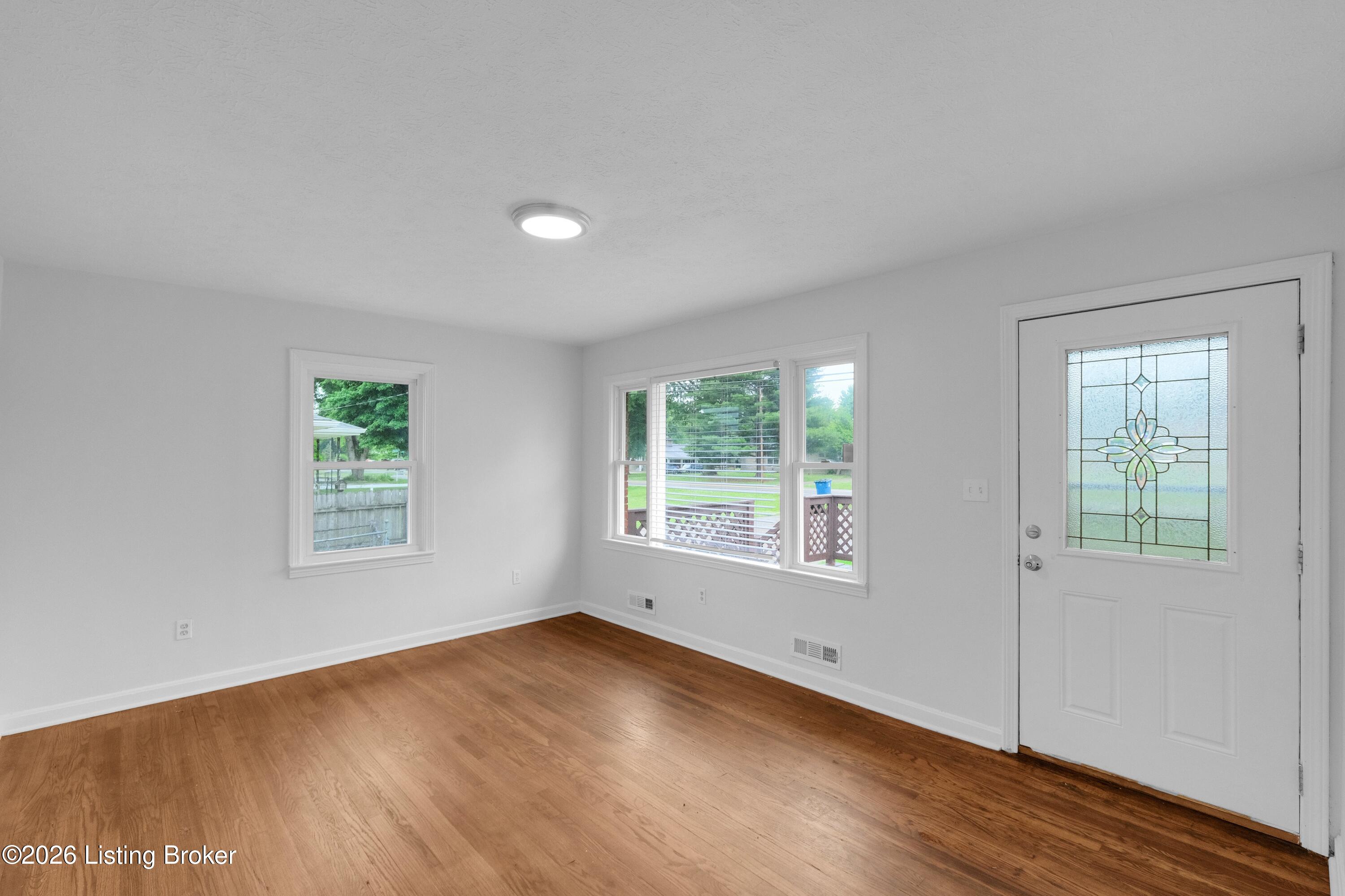 8810 Terry Rd Property Photo 12