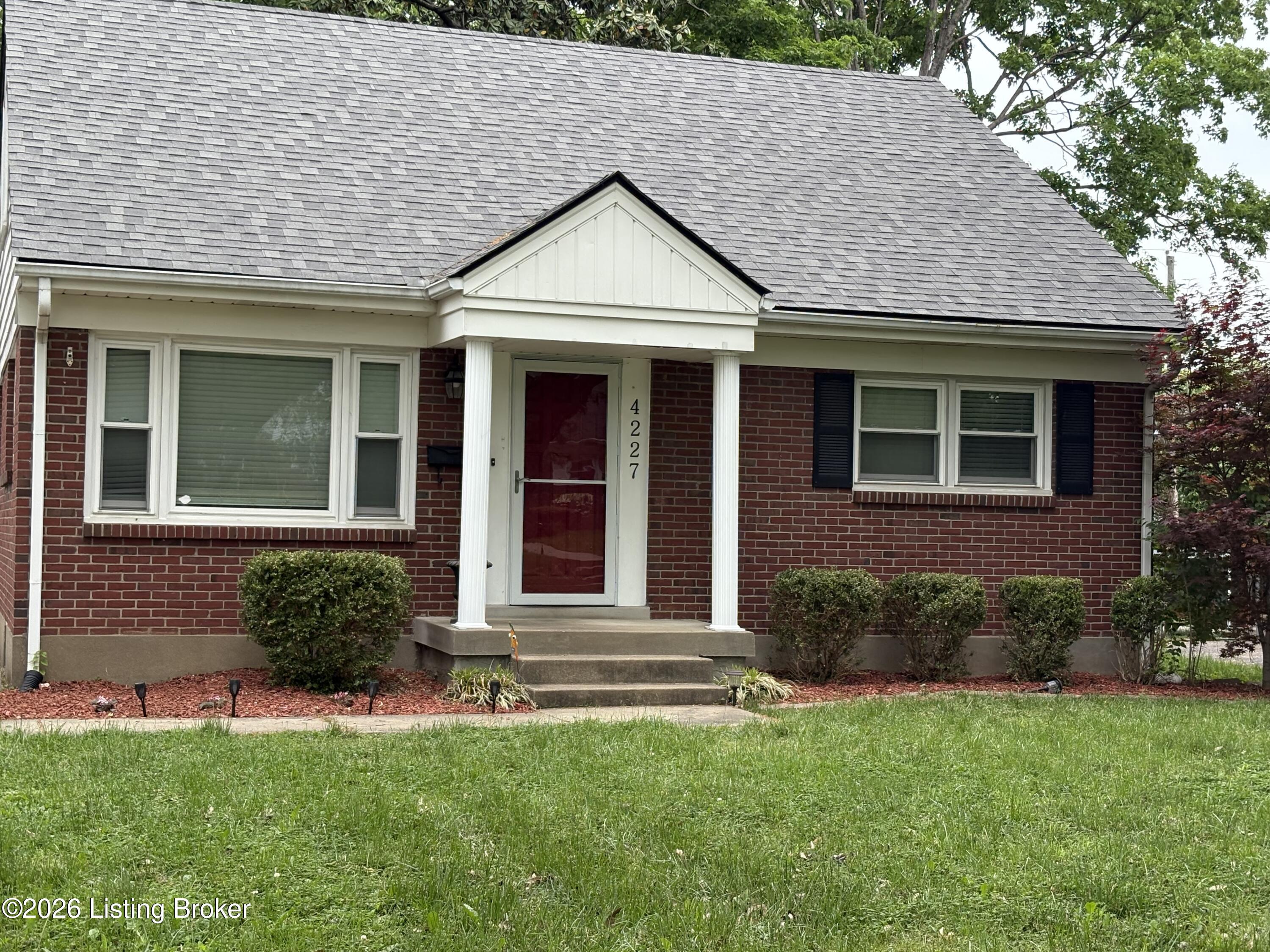 4227 Hillbrook Dr Property Photo 2