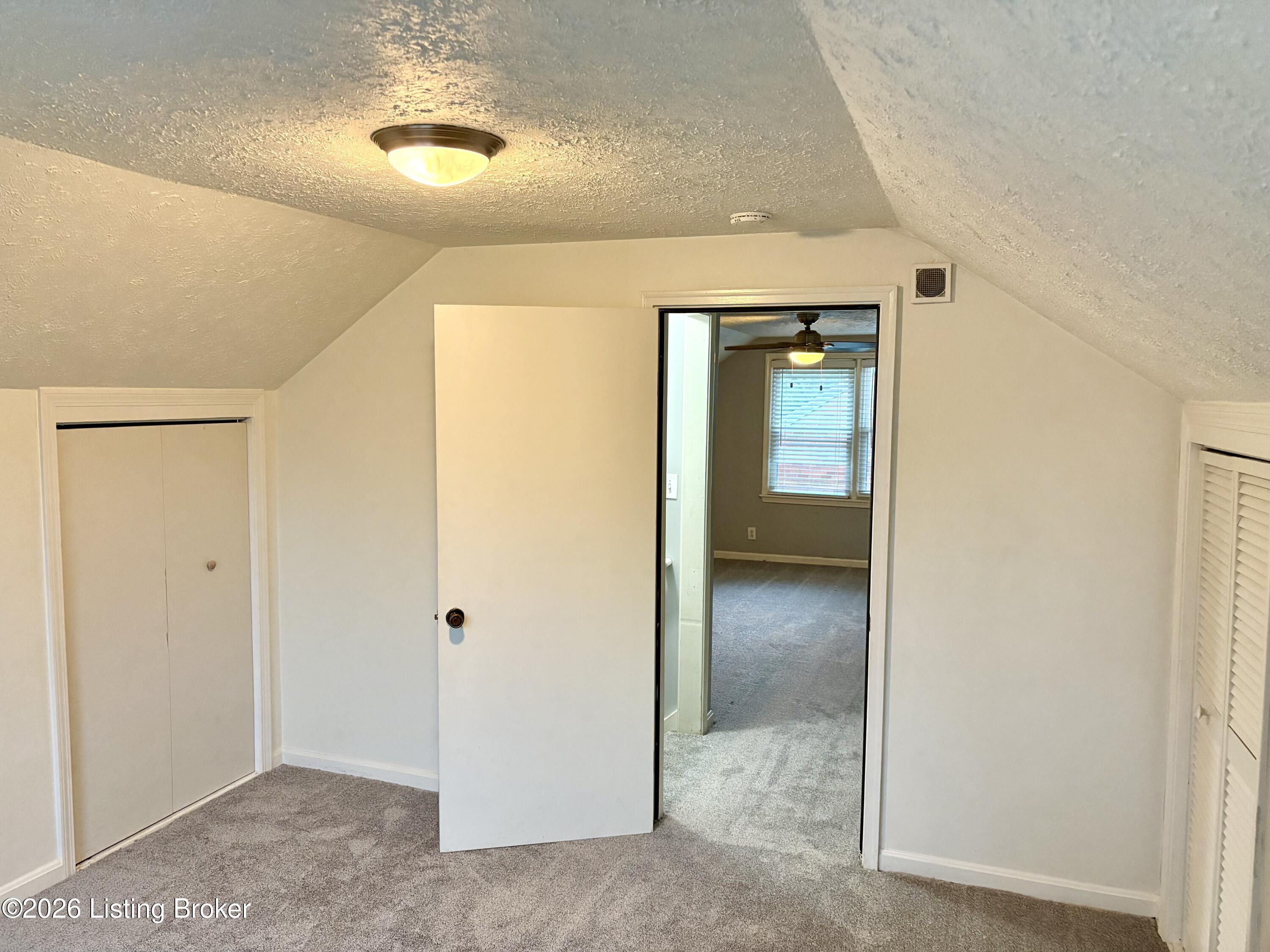 4227 Hillbrook Dr Property Photo 19