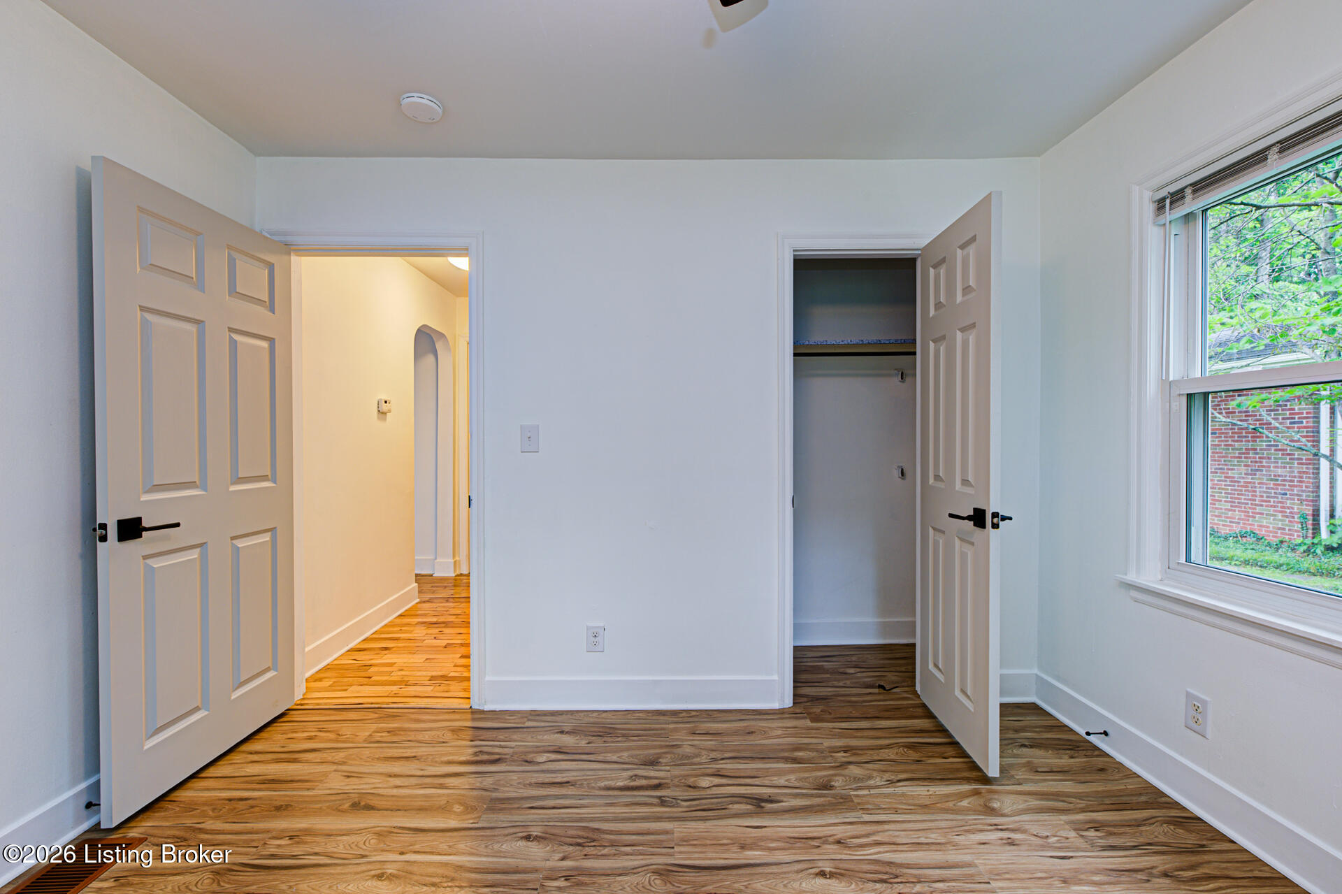 4011 Lambert Ave Property Photo 18