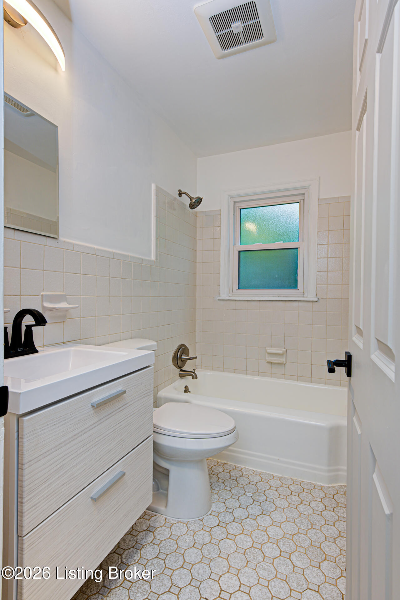 4011 Lambert Ave Property Photo 19