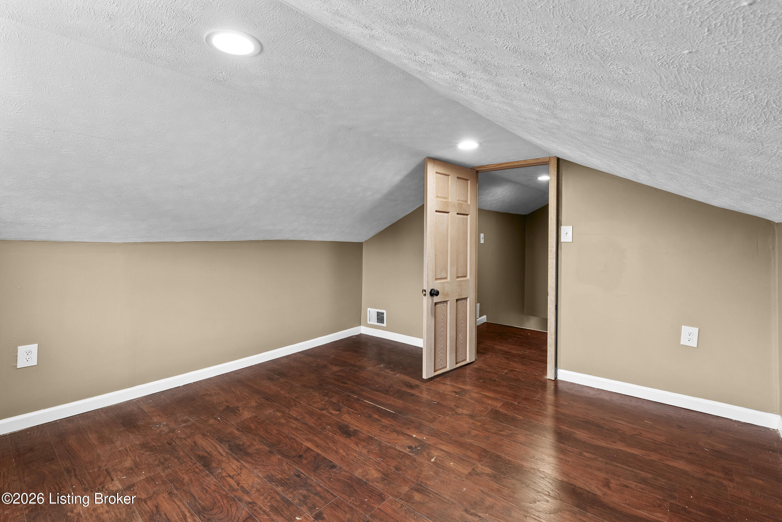1012 Cristland Rd Property Photo 25