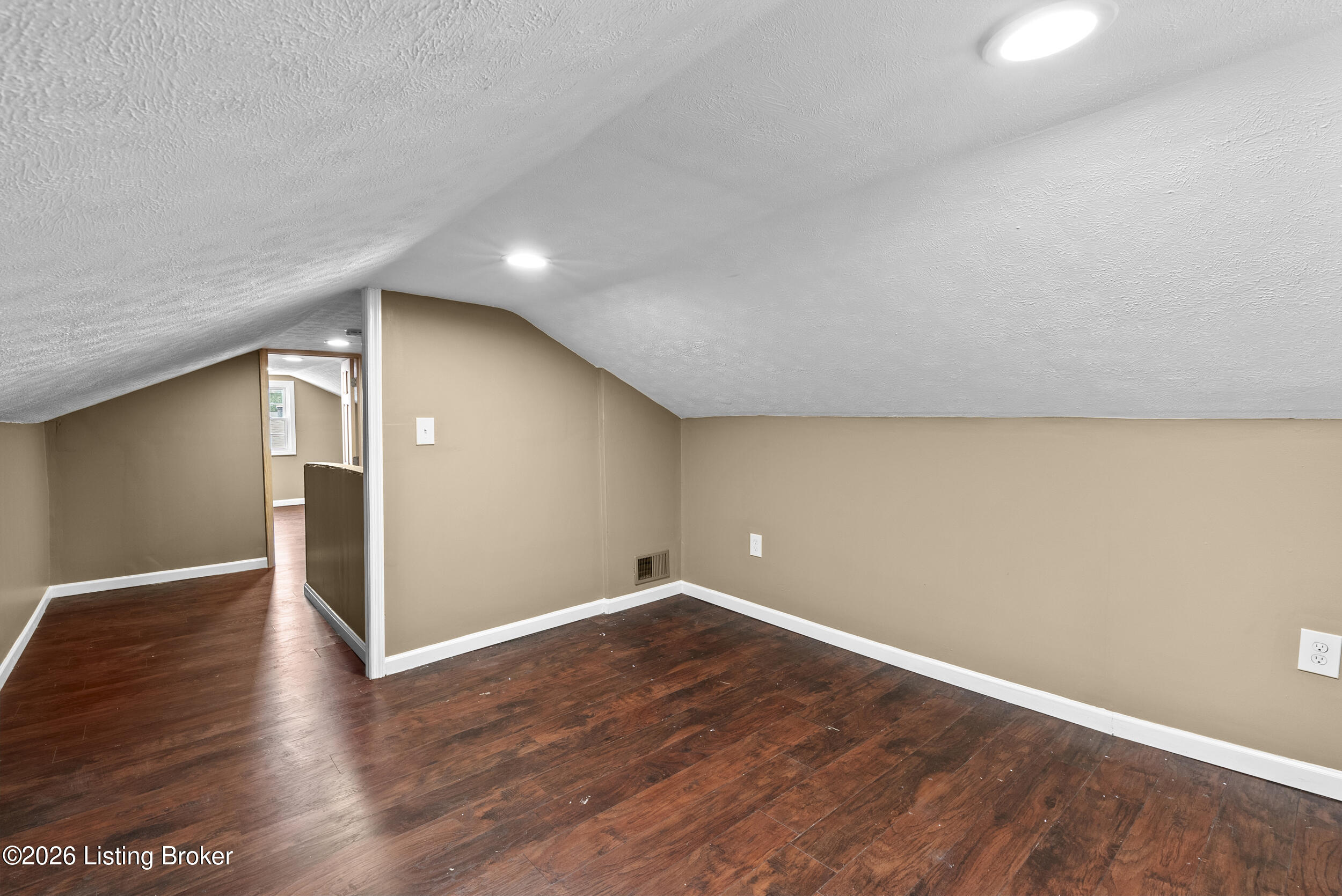 1012 Cristland Rd Property Photo 28