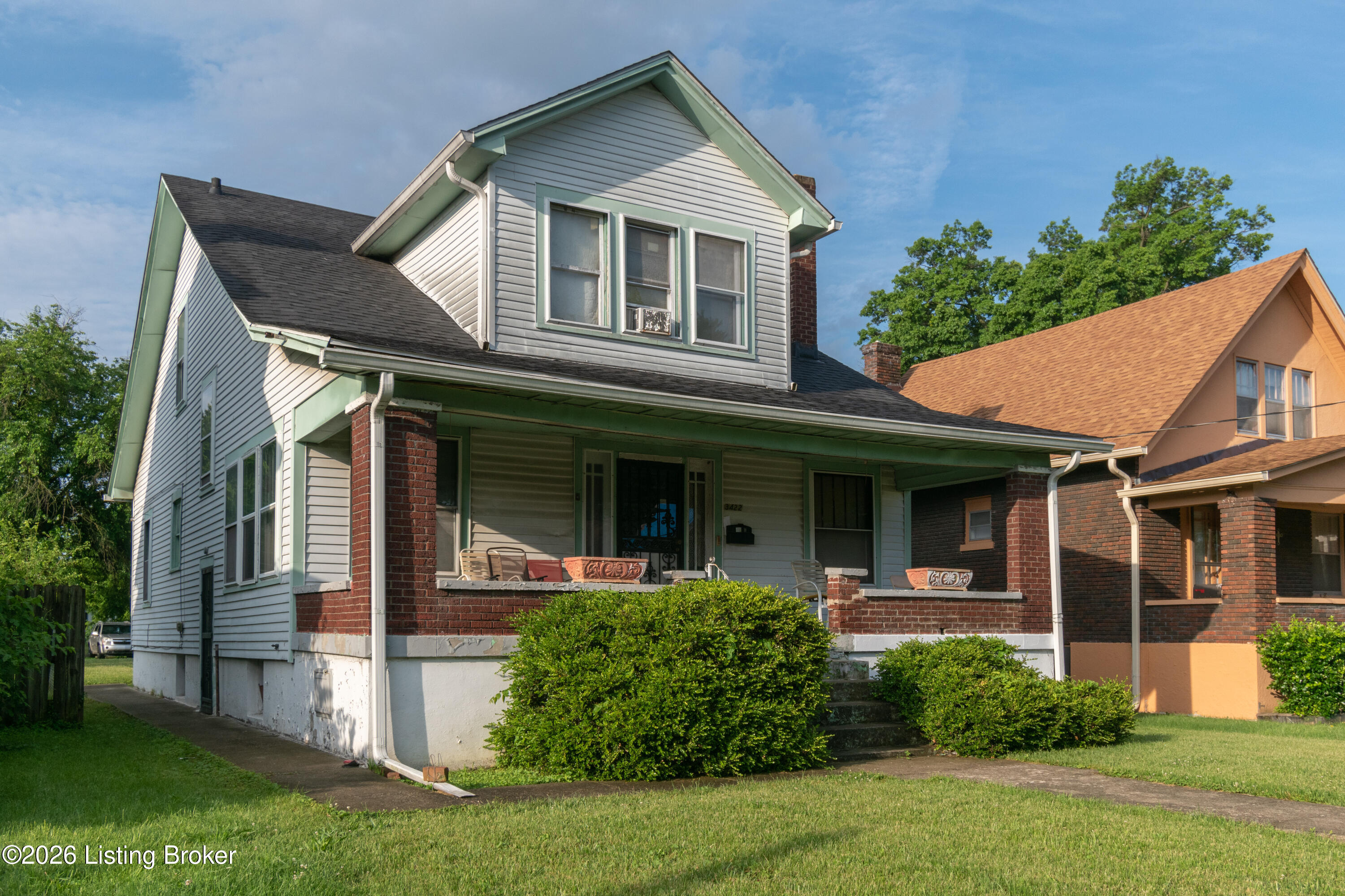 3422 River Park Dr Property Photo 5