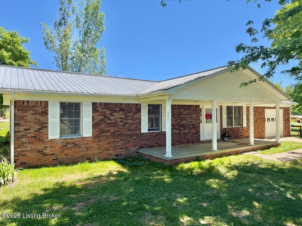 2754 Lilac Rd Property Photo 2