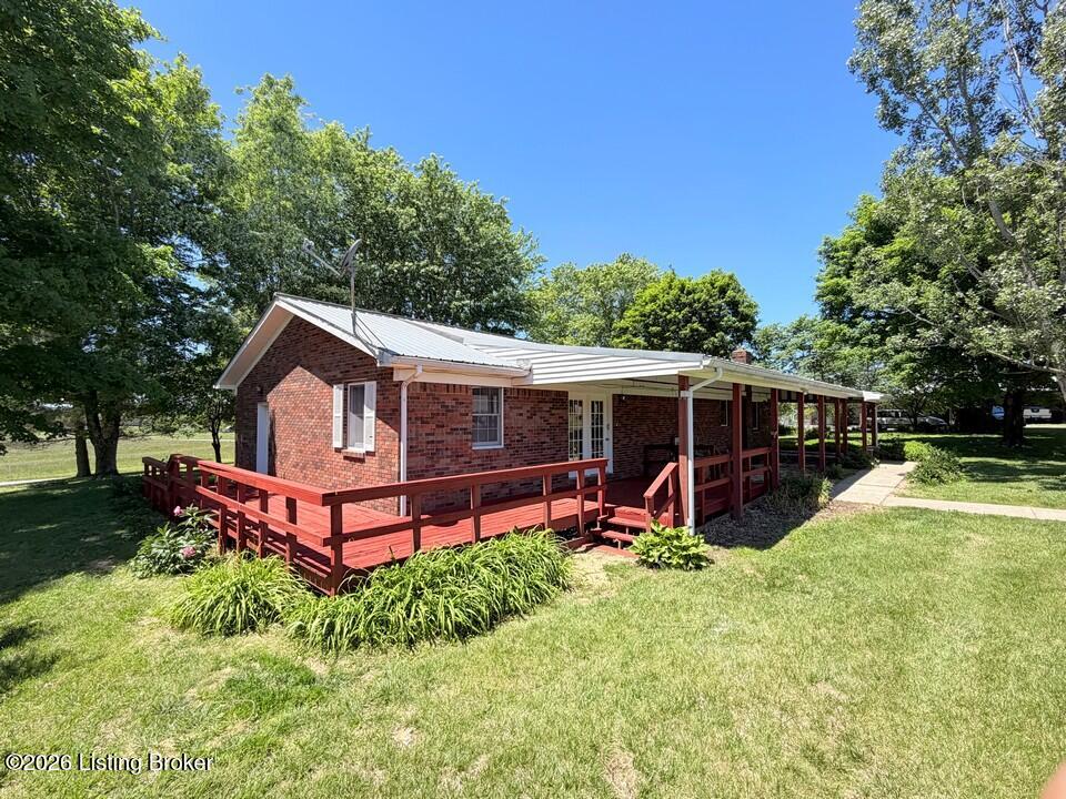 2754 Lilac Rd Property Photo 8
