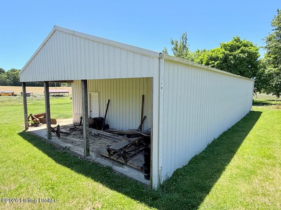 2754 Lilac Rd Property Photo 13