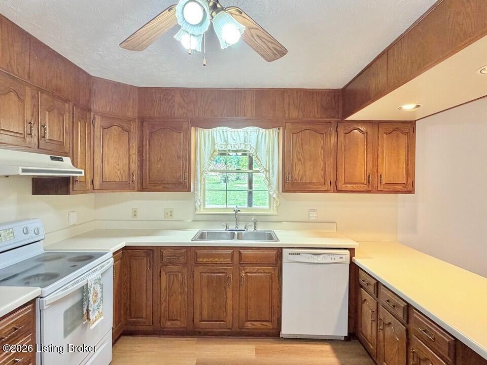 2754 Lilac Rd Property Photo 19