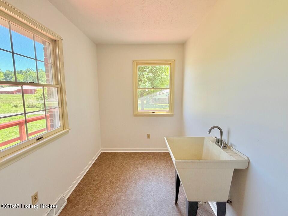 2754 Lilac Rd Property Photo 22