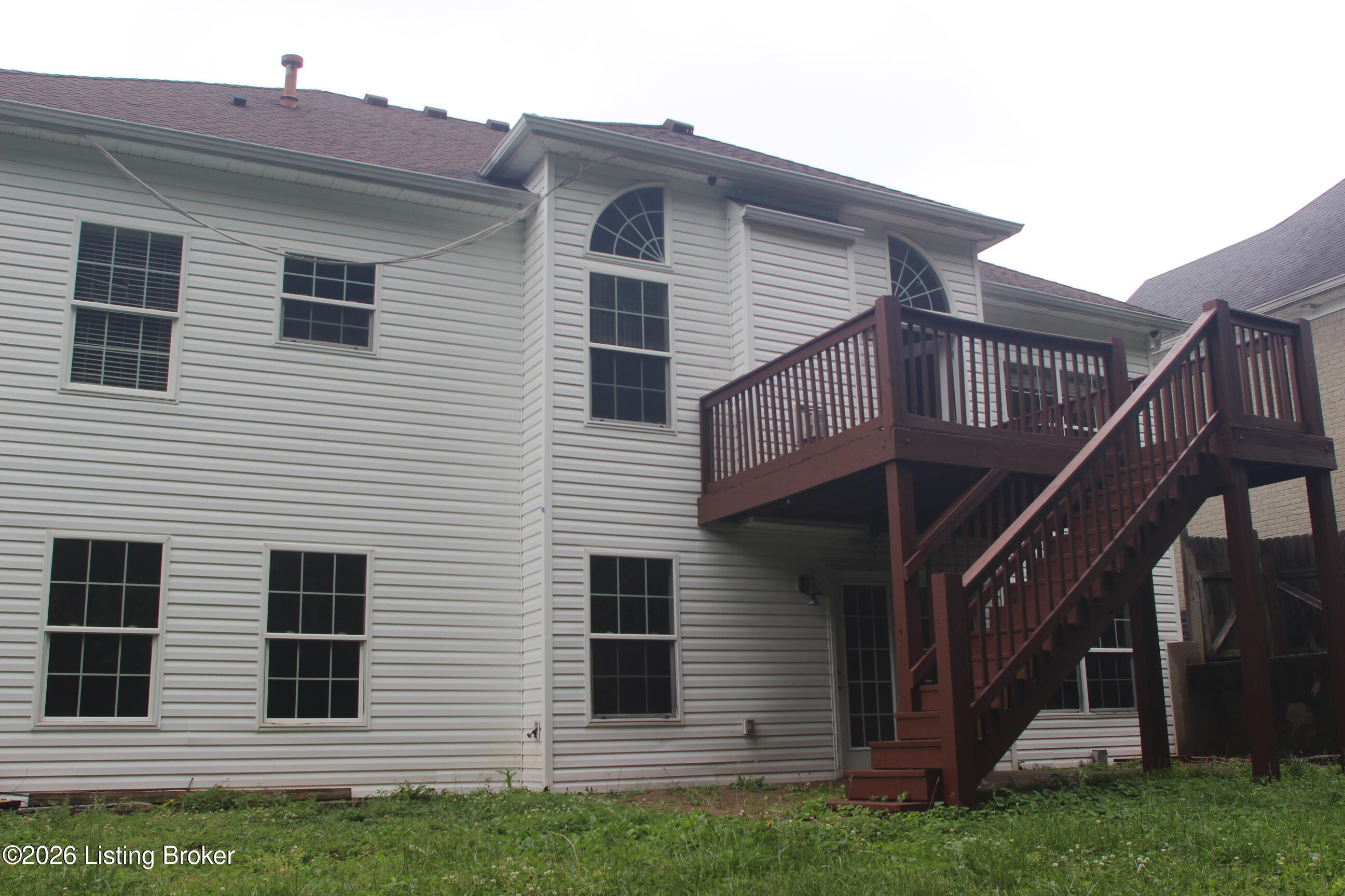 6800 Brook Terrace Dr Property Photo 2