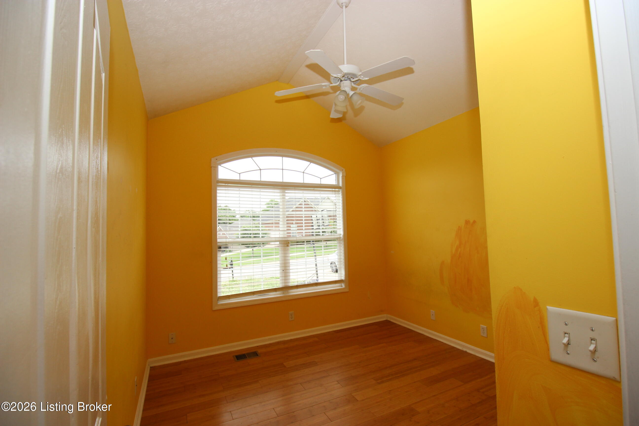 6800 Brook Terrace Dr Property Photo 11