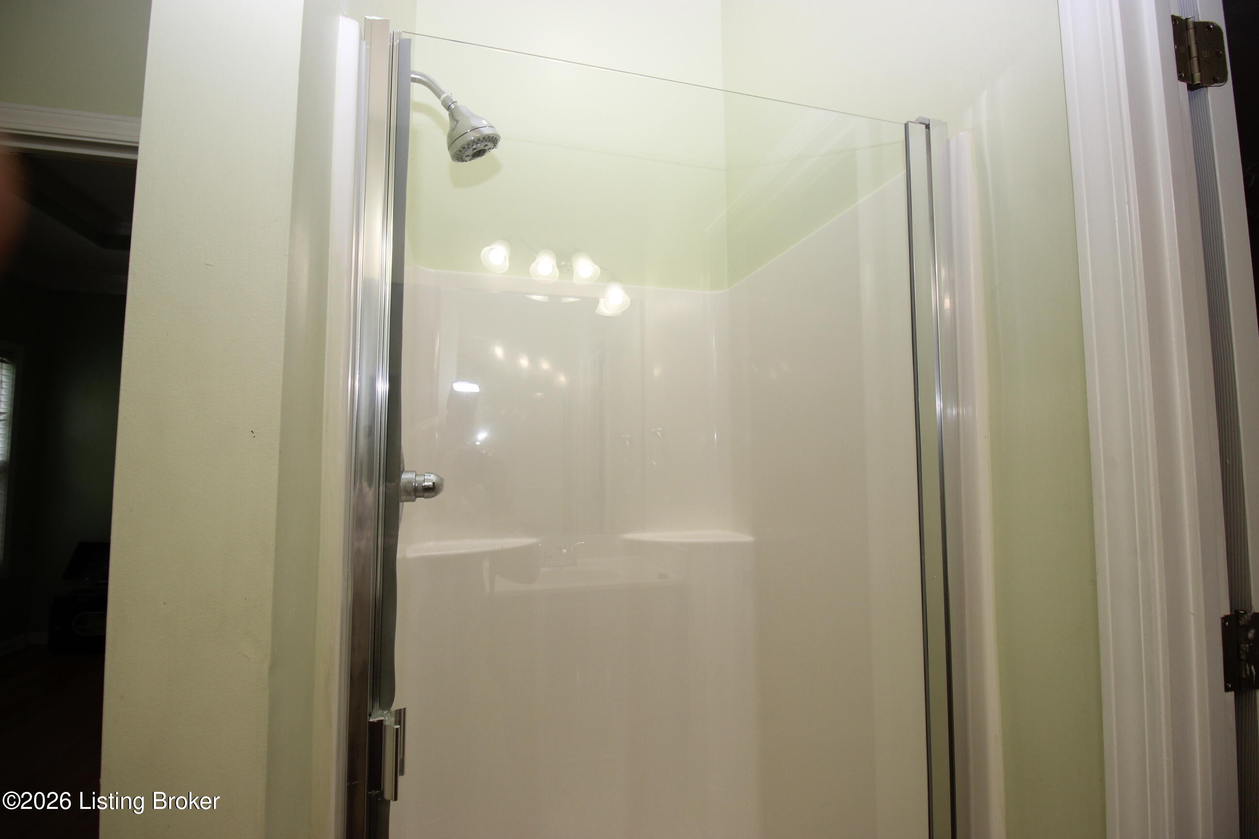 6800 Brook Terrace Dr Property Photo 17