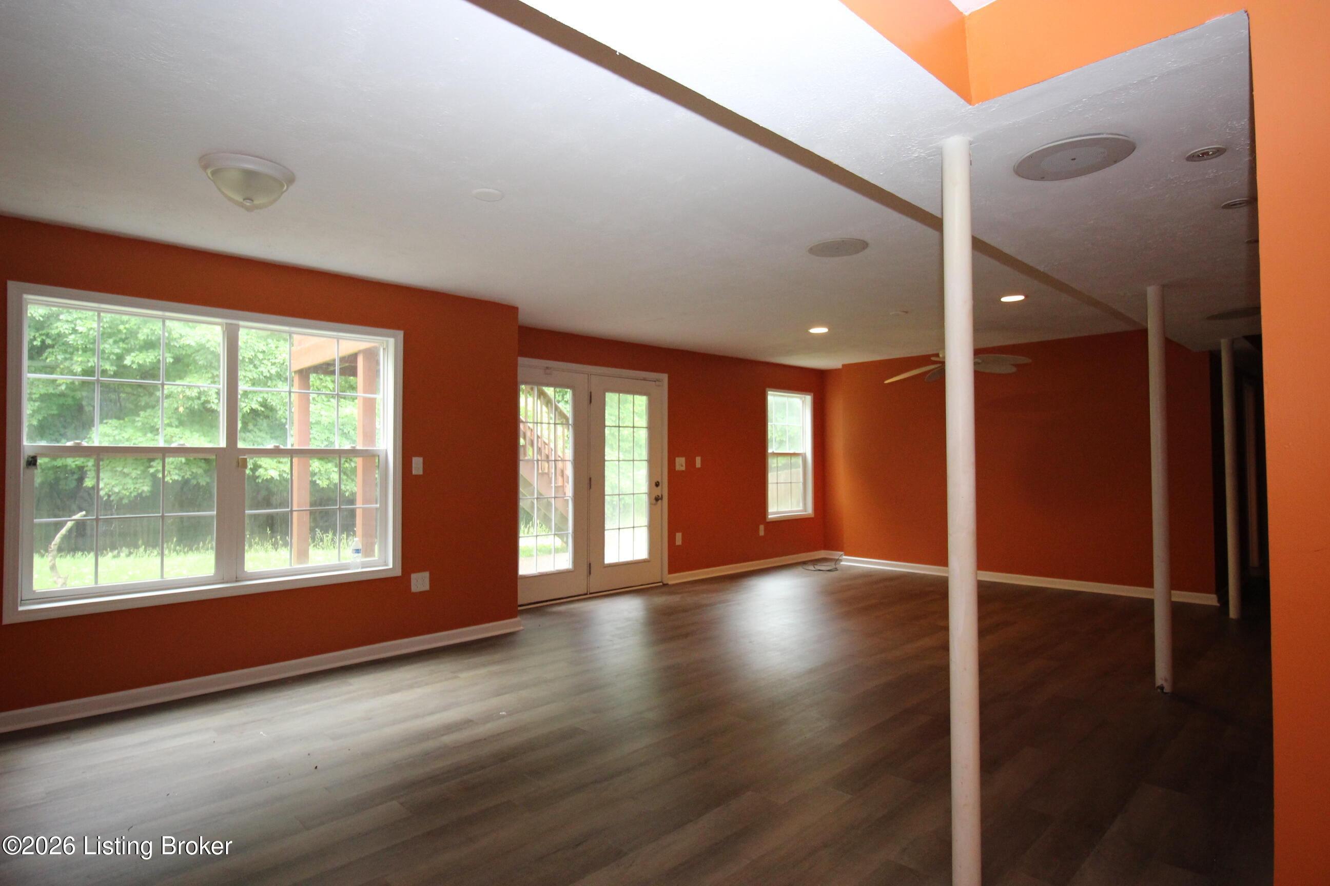 6800 Brook Terrace Dr Property Photo 20