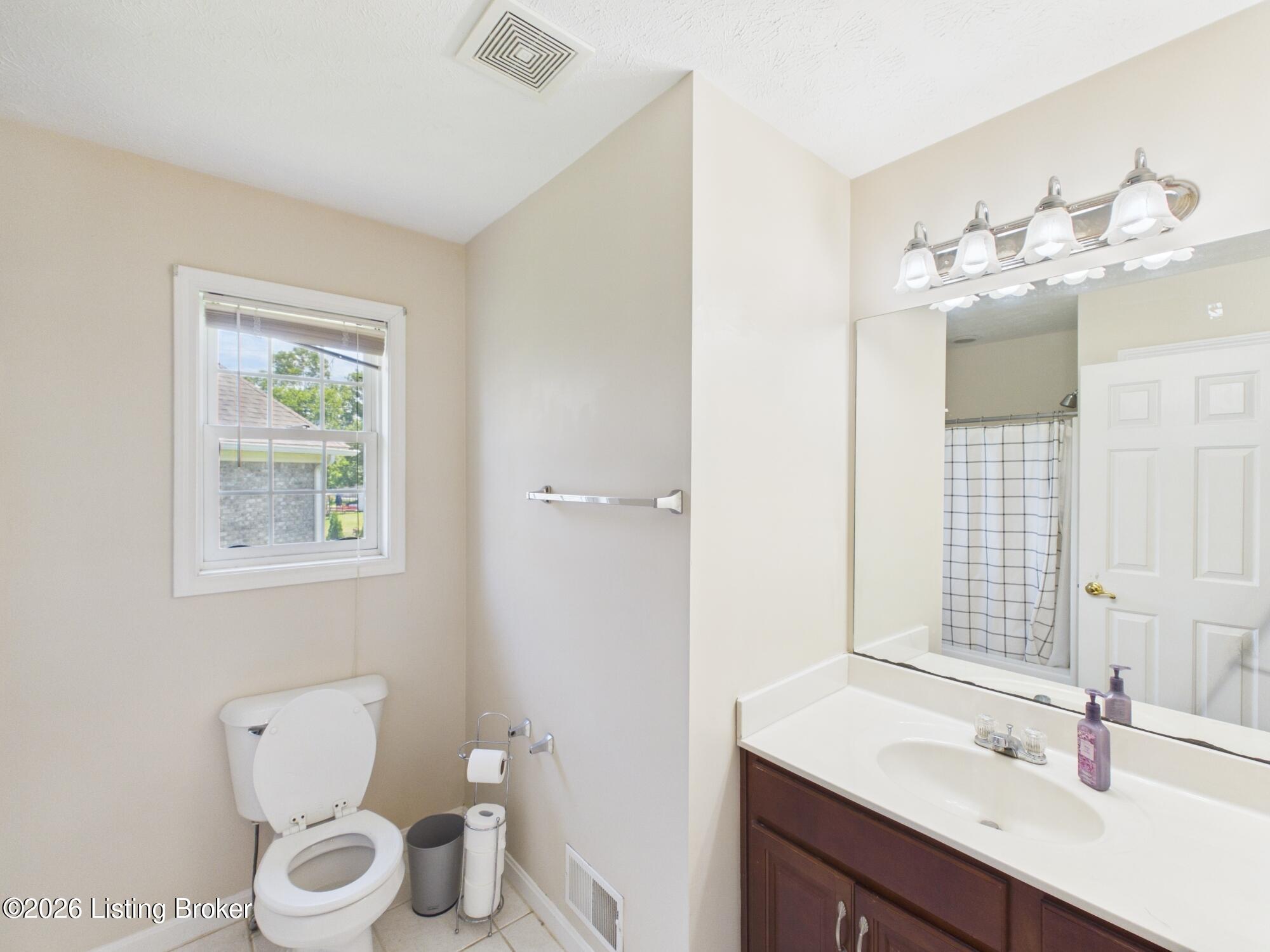 4205 Wine Cellar Ct Property Photo 18