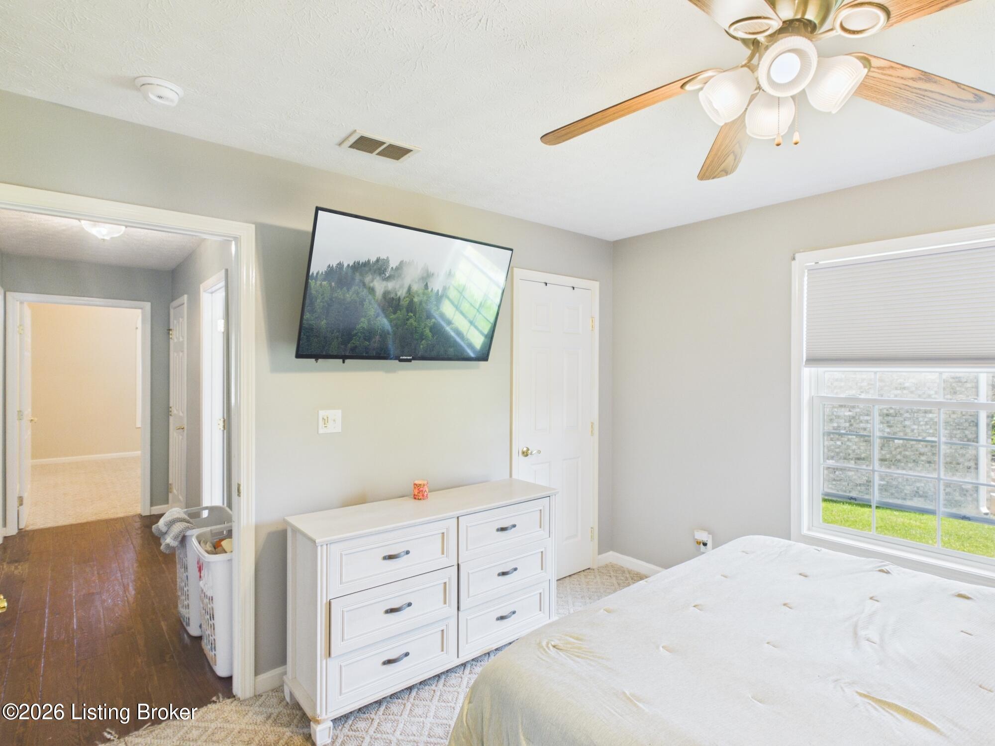 4205 Wine Cellar Ct Property Photo 20