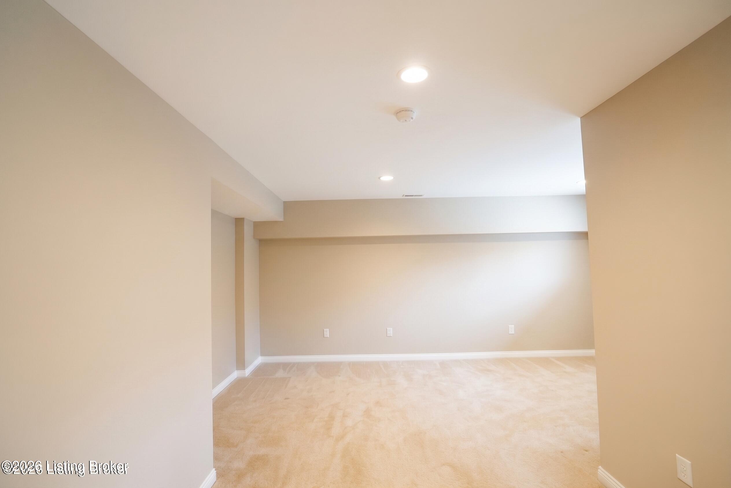 9105 Blue Boulder Ct Property Photo 22