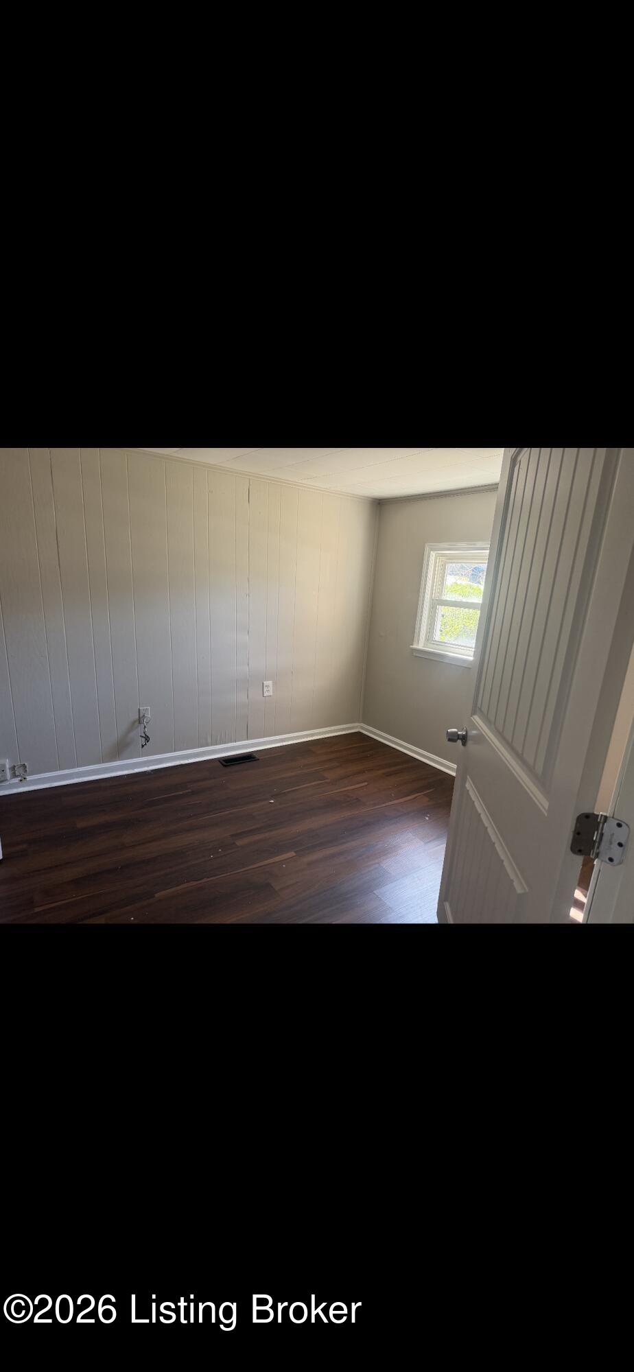 1425 Arling Ave Property Photo 8