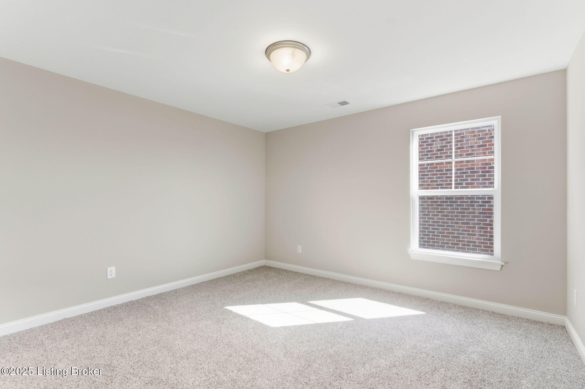 1146 Greens Dr Property Photo 30