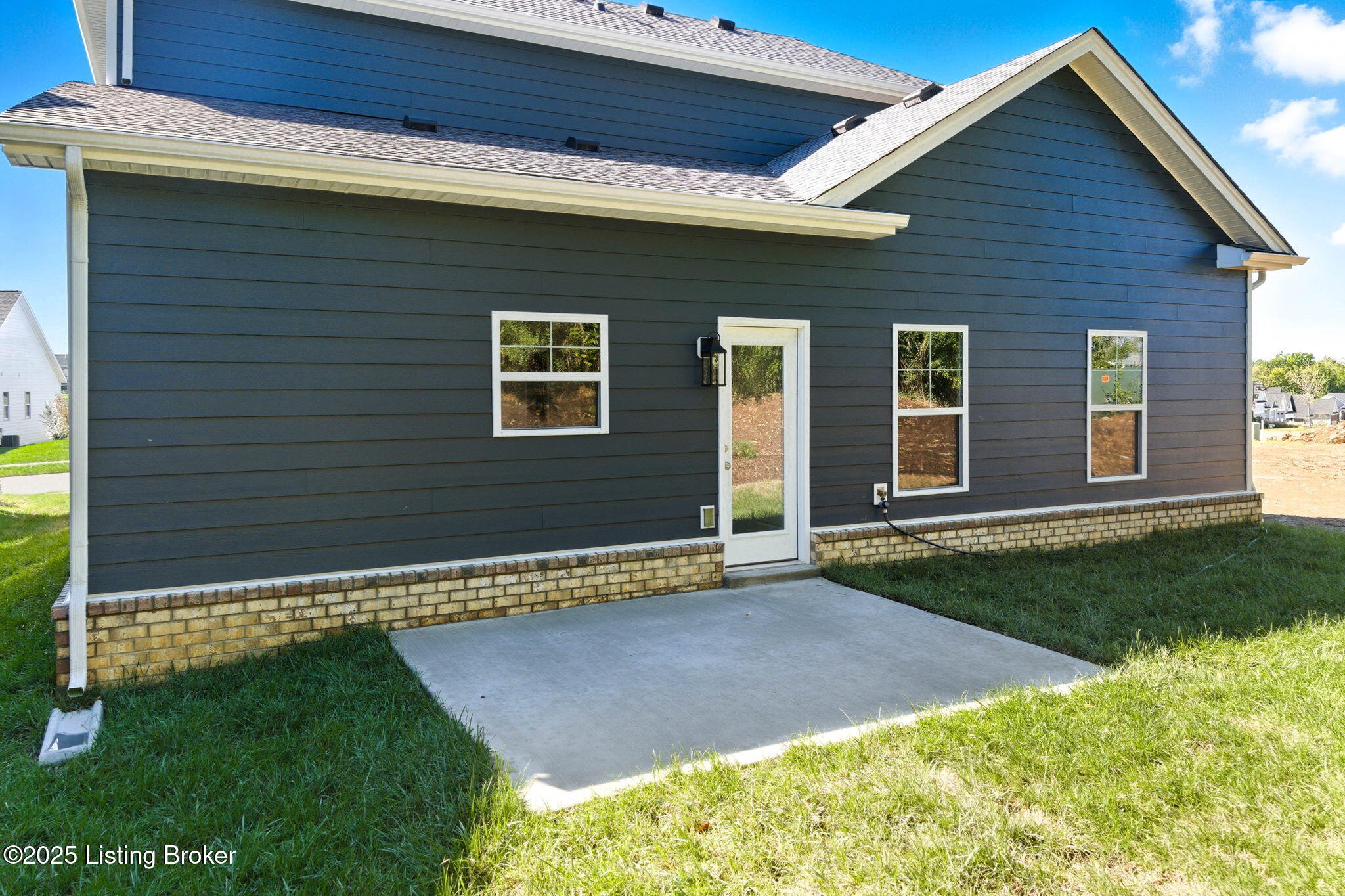 1146 Greens Dr Property Photo 38