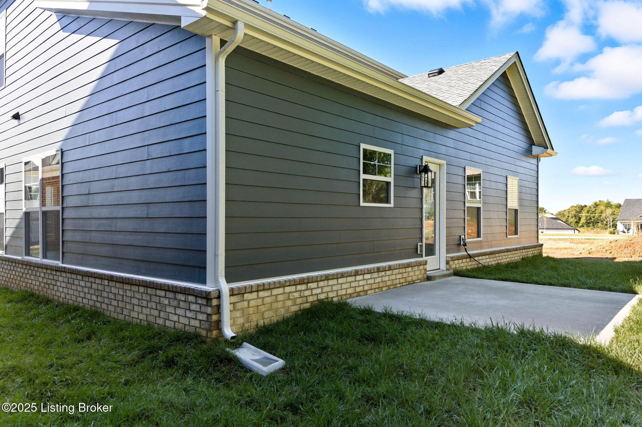 1146 Greens Dr Property Photo 43