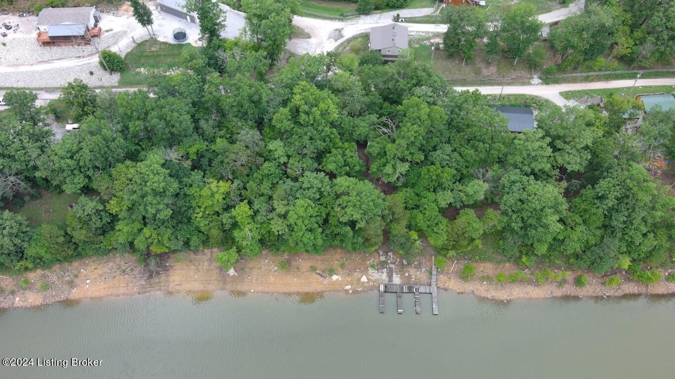 3 S Lakeside Dr Property Photo 9