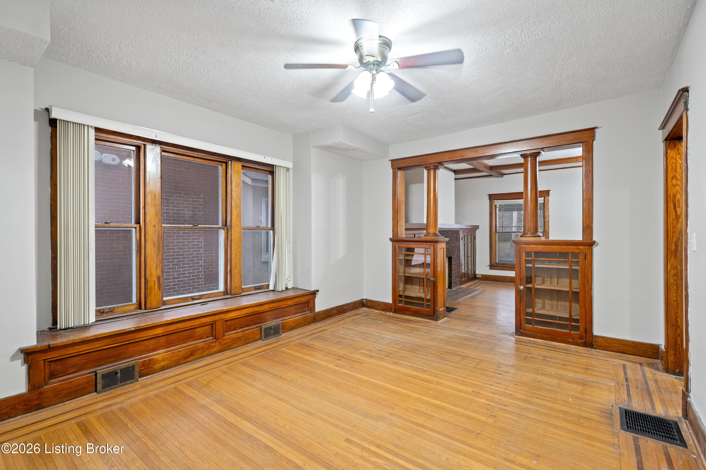 4026 W Broadway Property Photo 12