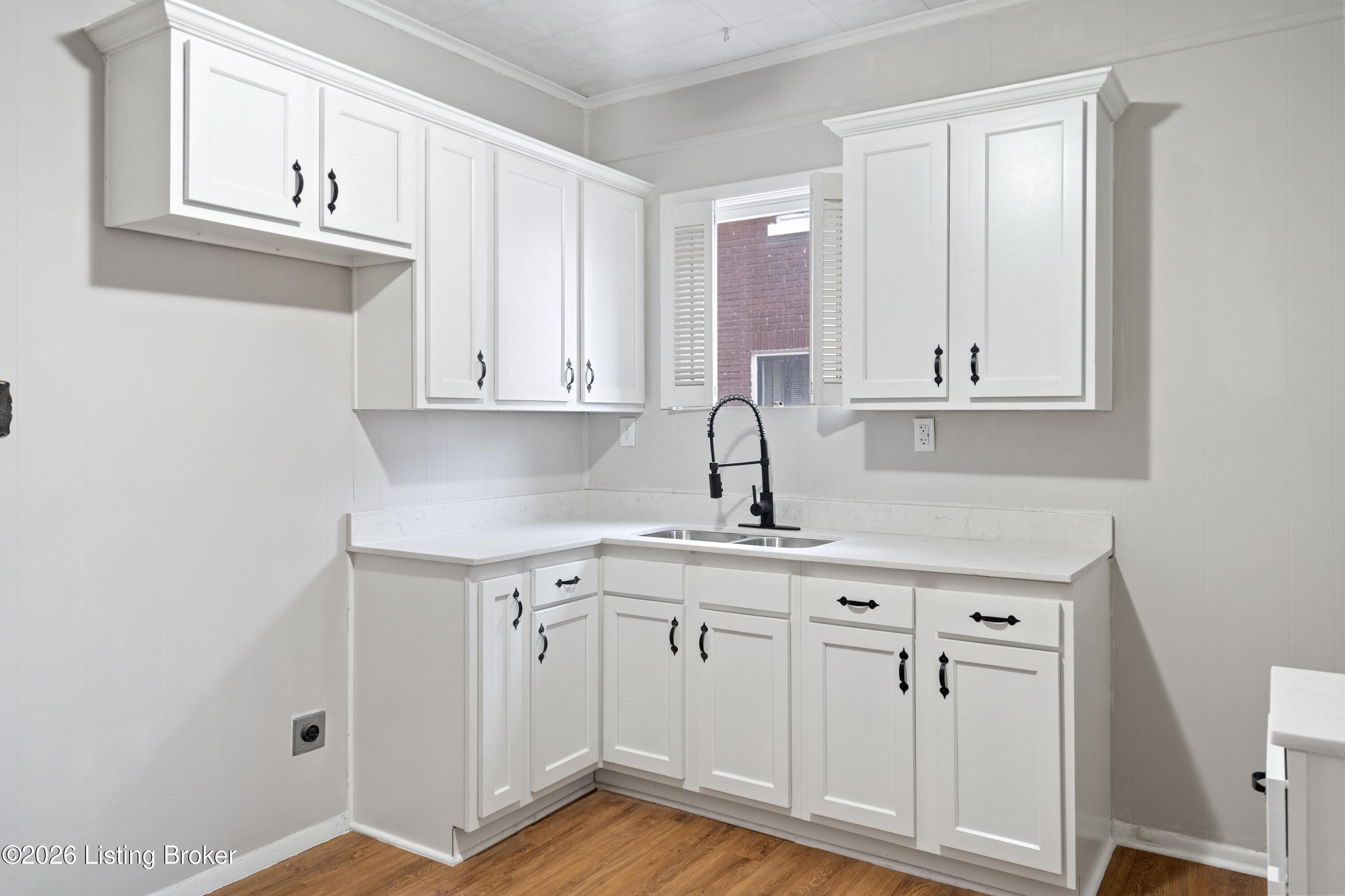 4026 W Broadway Property Photo 19