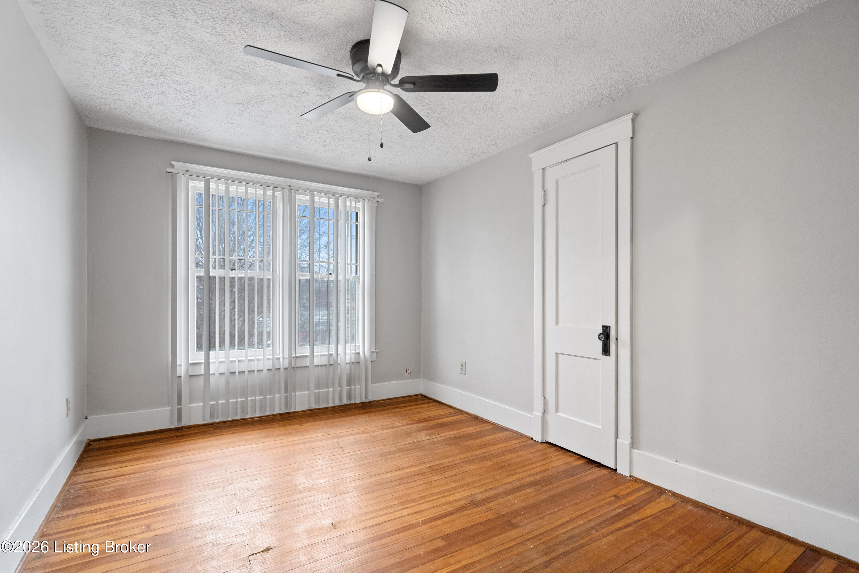 4026 W Broadway Property Photo 28