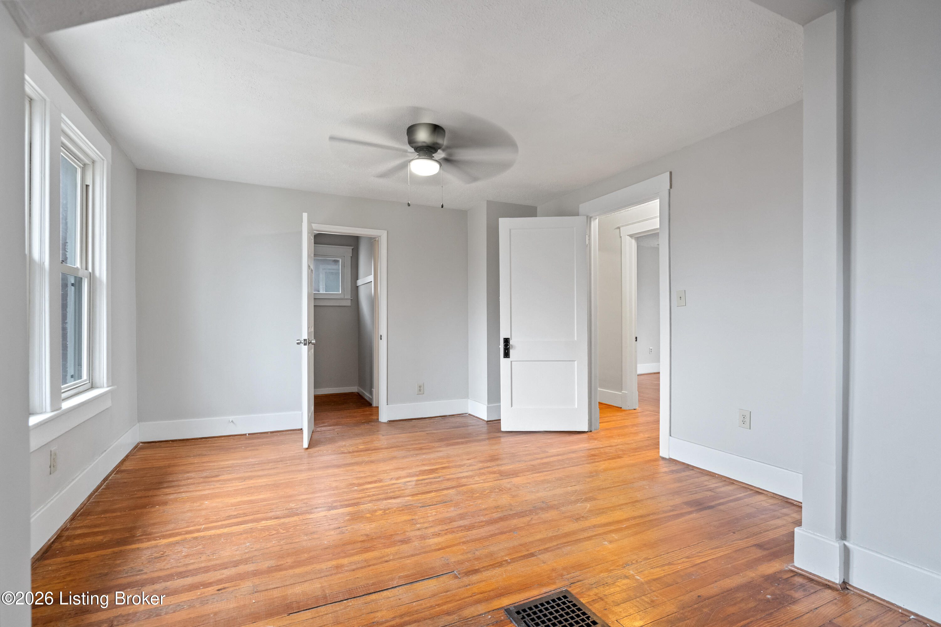 4026 W Broadway Property Photo 31