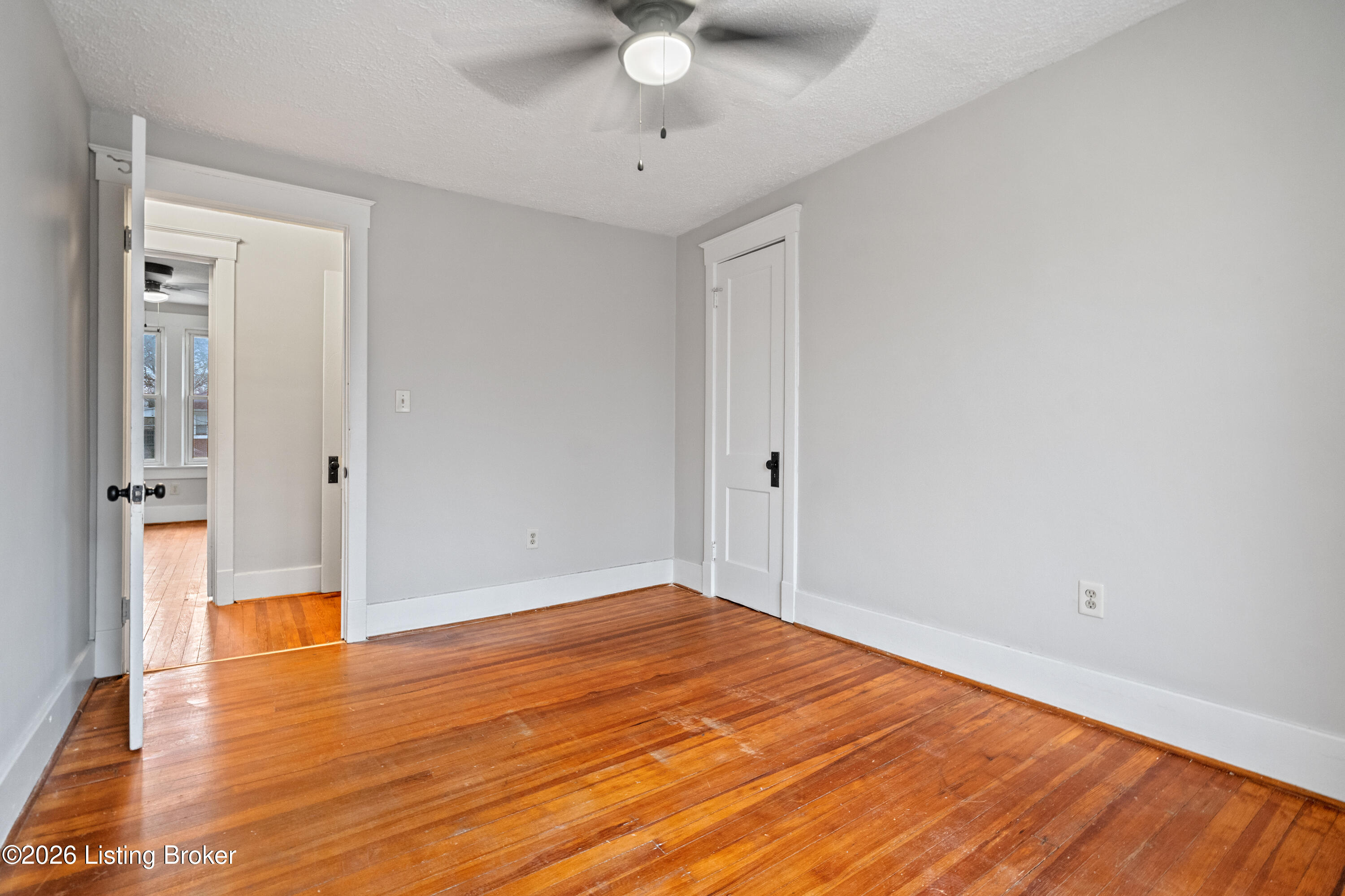 4026 W Broadway Property Photo 35
