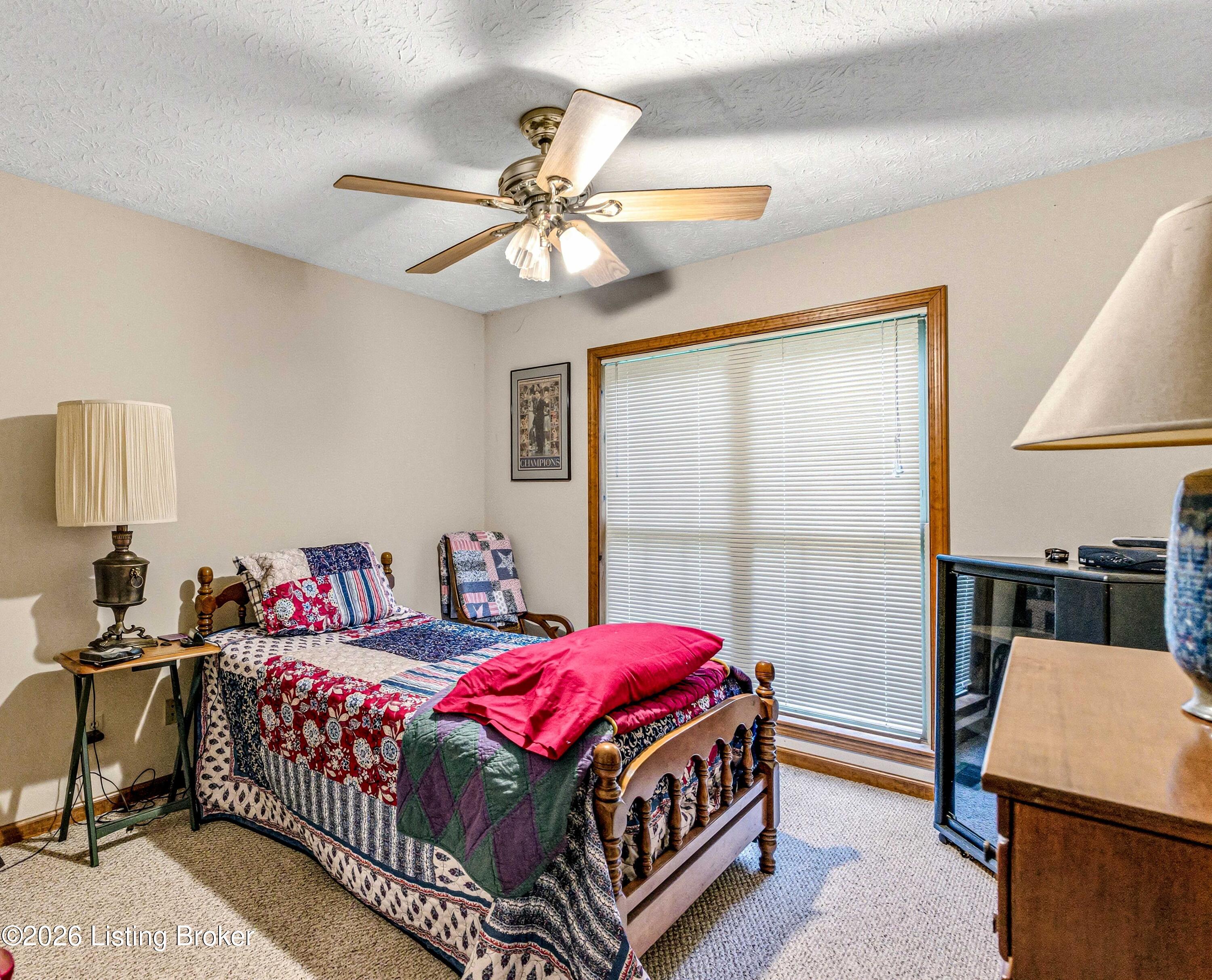 8129 Bagdad Rd Property Photo 15