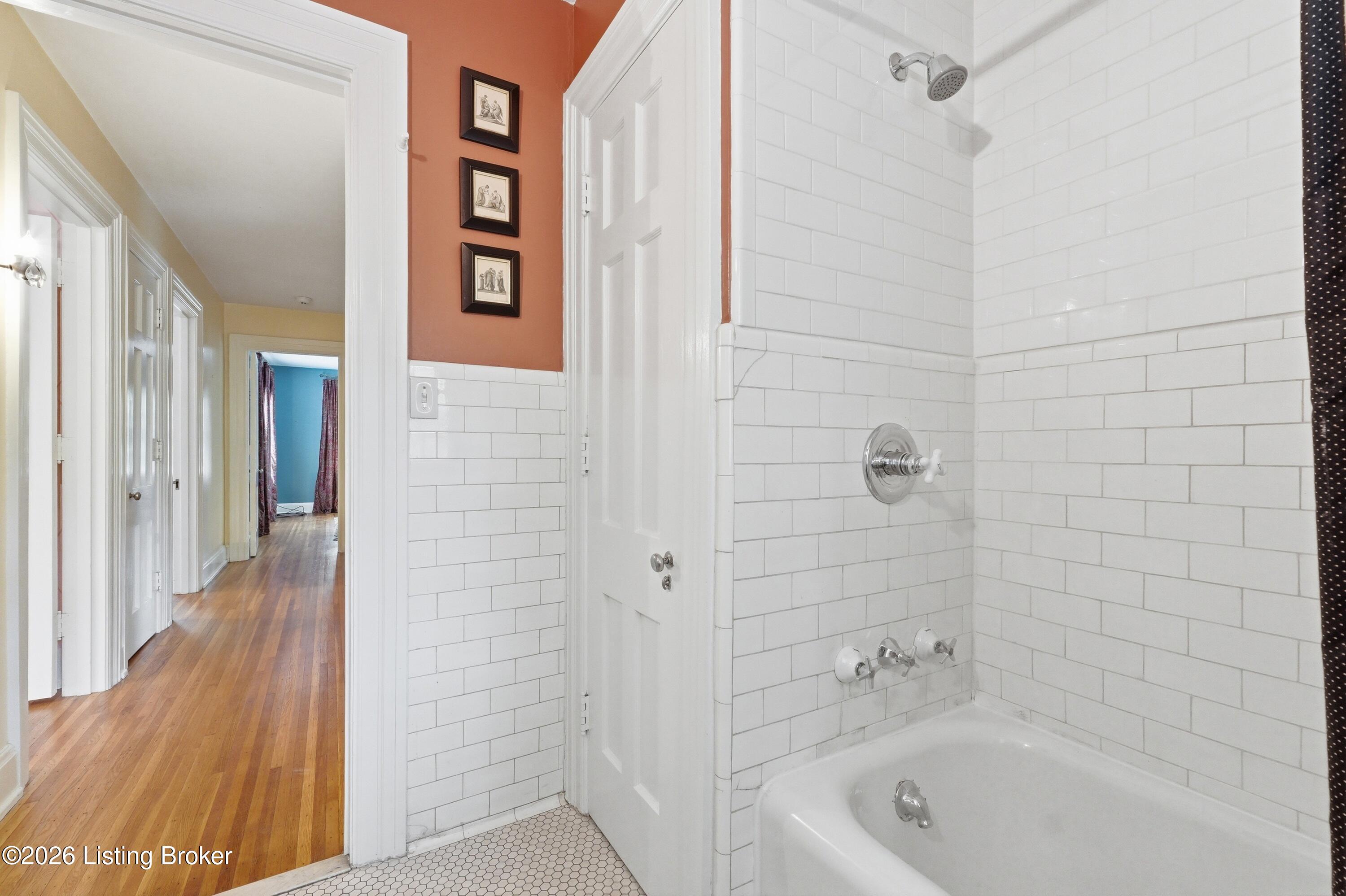 1226 Summit Ave Property Photo 31