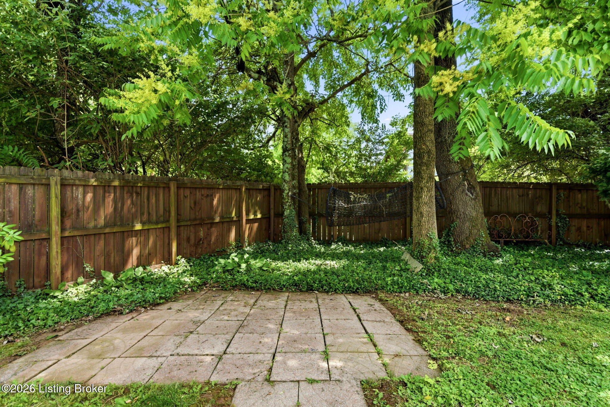 1226 Summit Ave Property Photo 45