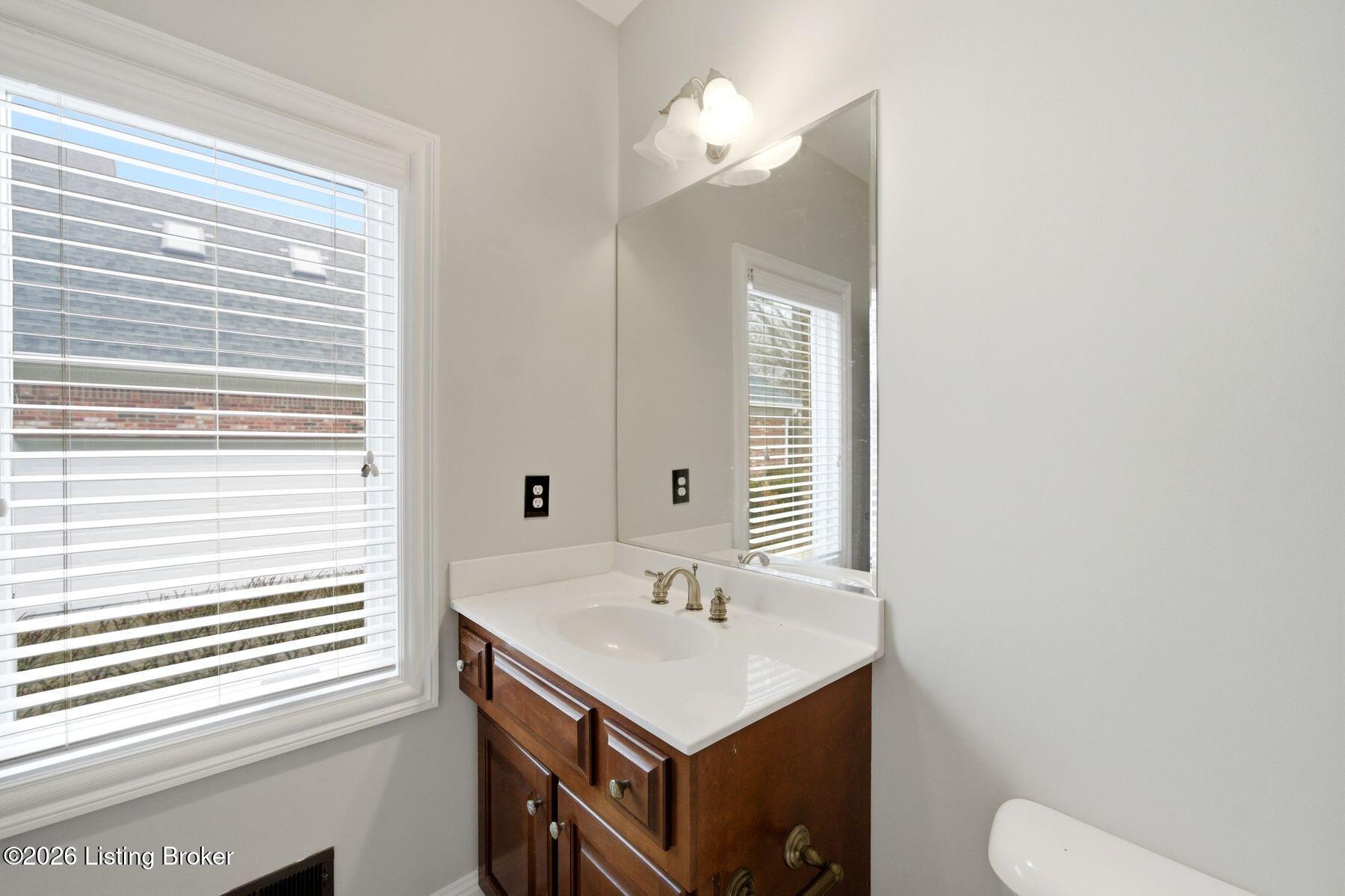 6209 Burnham Pl Property Photo 17
