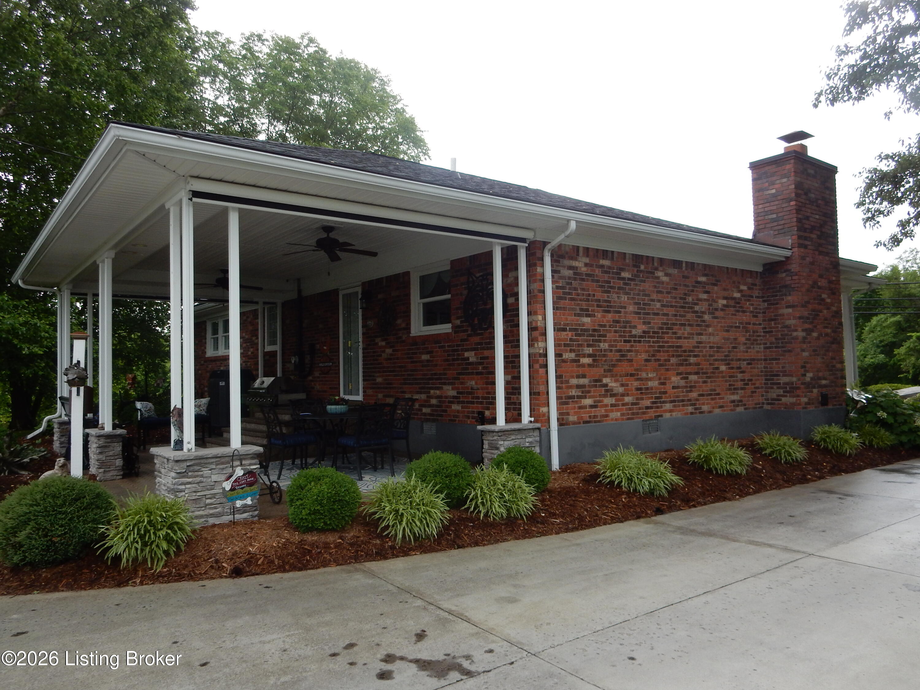 474 Cedar Grove Rd Property Photo 2