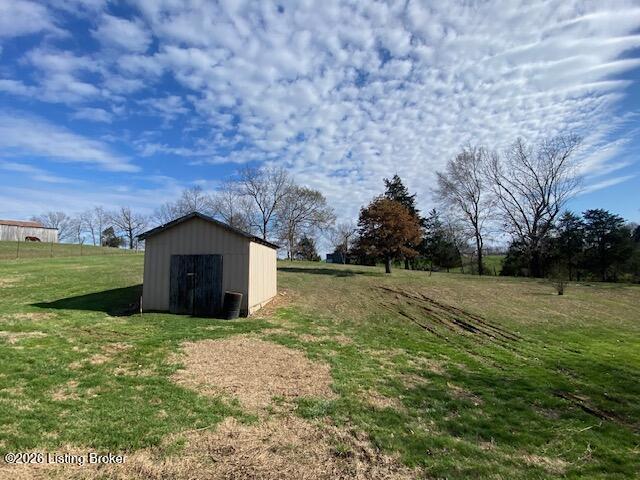 3765 Holy Cross Rd Property Photo 8
