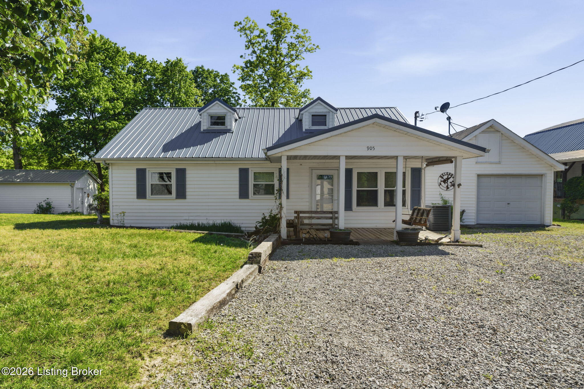 905 Nolin Park Rd Property Photo 1