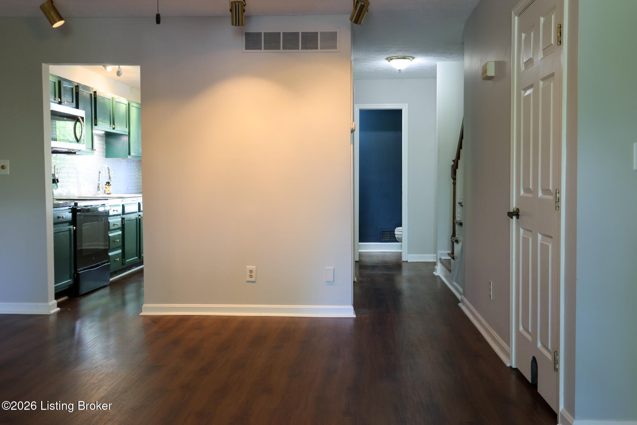 6481 Marina Dr Property Photo 12