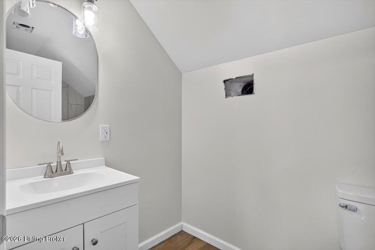 928 Camden Ave Property Photo 29