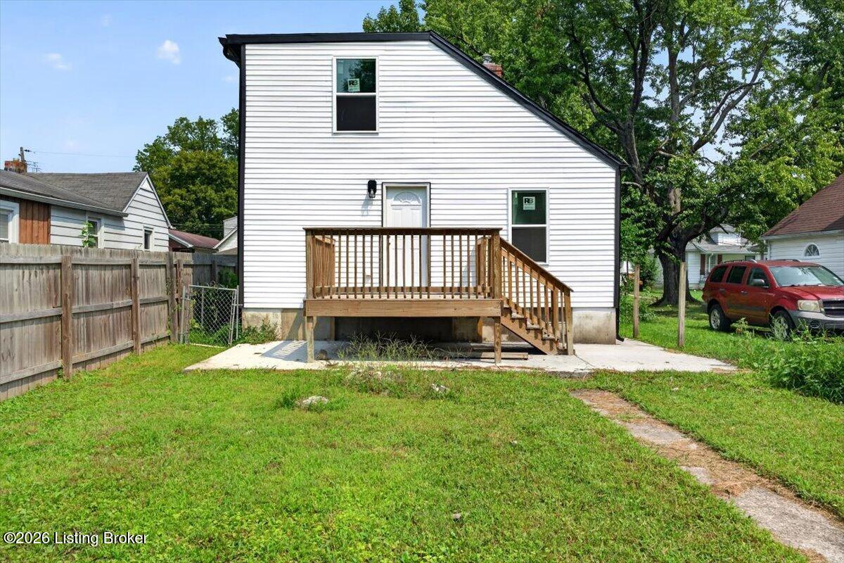 928 Camden Ave Property Photo 31