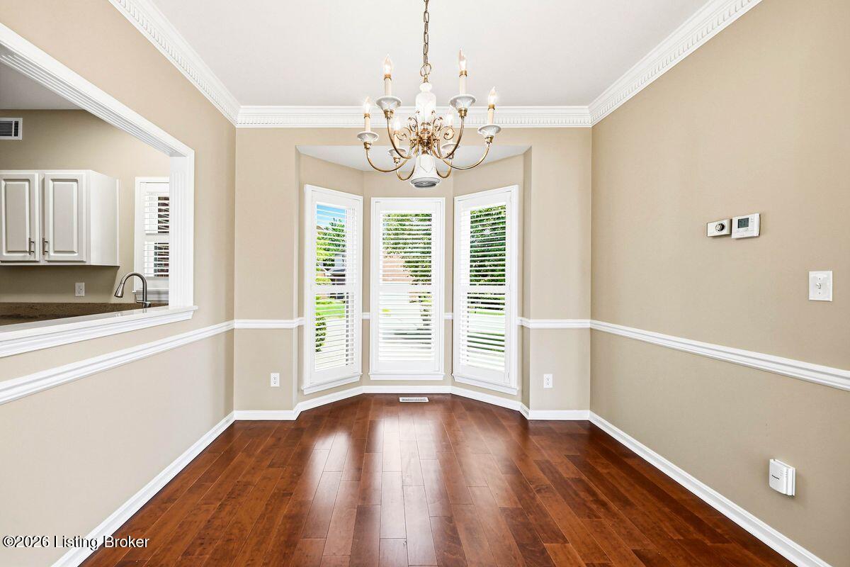 8011 Cedar Glen Ln Property Photo 8
