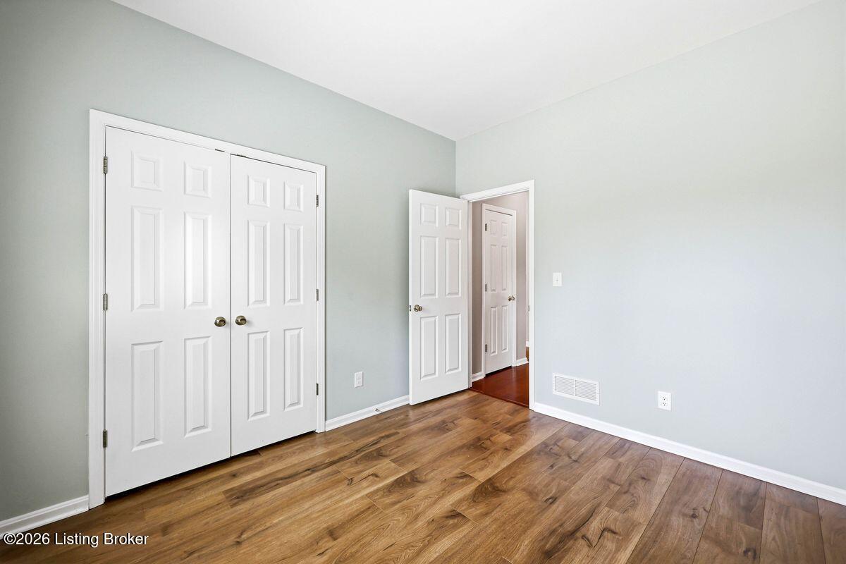 8011 Cedar Glen Ln Property Photo 27
