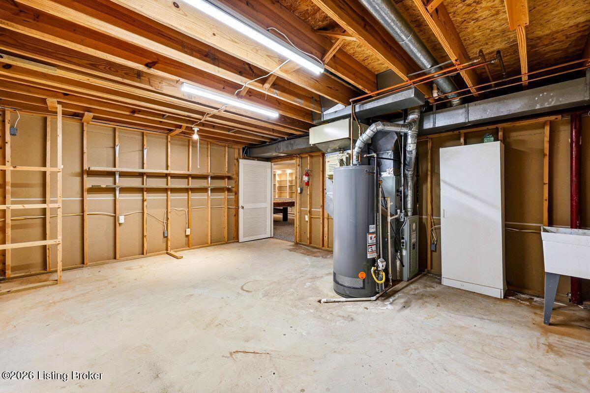 8011 Cedar Glen Ln Property Photo 44